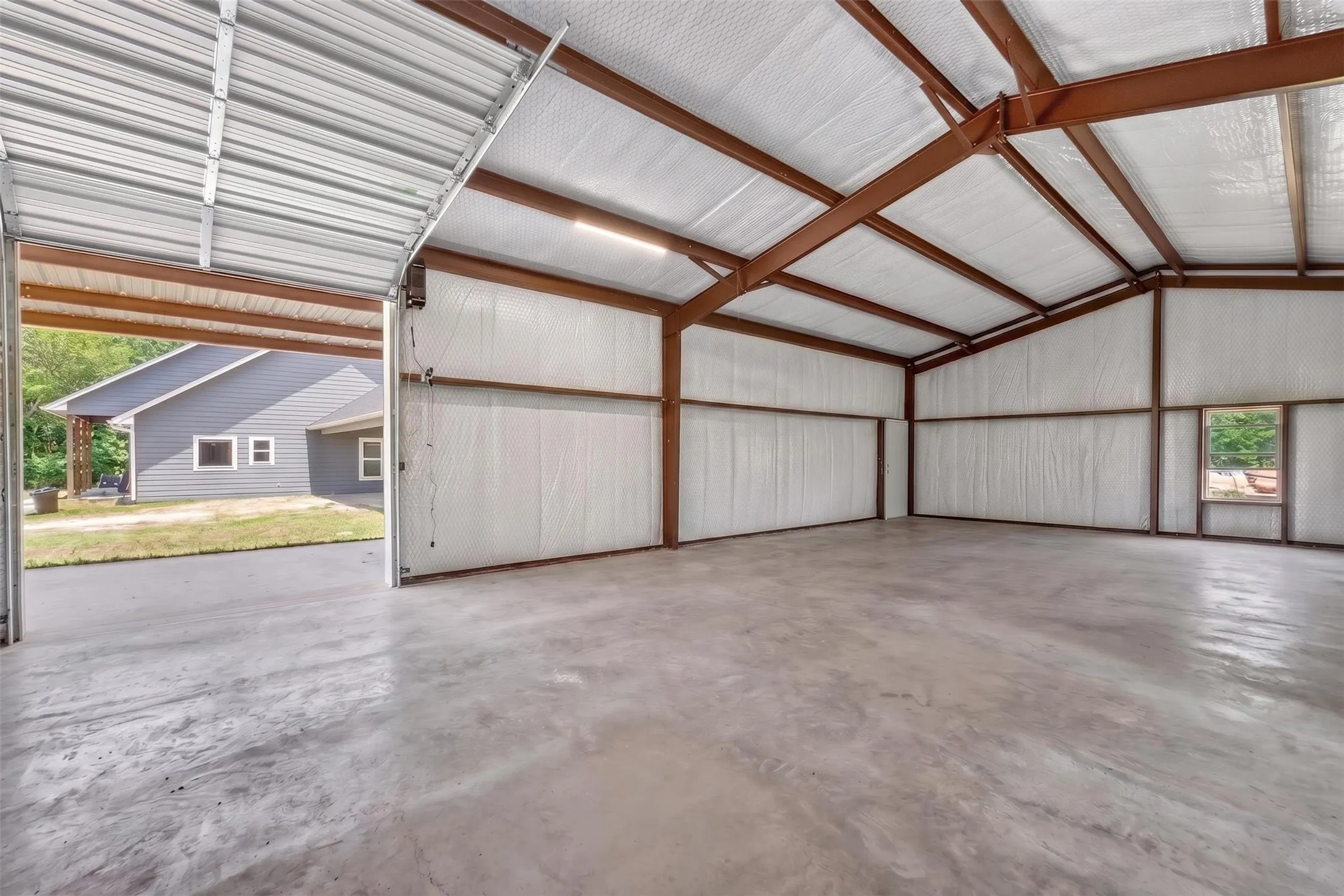 Farm For Sale in Wood County , 1094 County Road 2389, Alba, Texas 75410, 4 Bedroom, 3 Bathroom, 4 Garage spaces, 1,870 Sqft, built in 2019, mls#21328293, Real Estate Agent in Alba, Homes For Sale in Wood county, Homes For Sale in Alba, Realtor in Alba Texas, Real Estate Brokerage Independent Realty Texas, Luminita Cordes Realtor