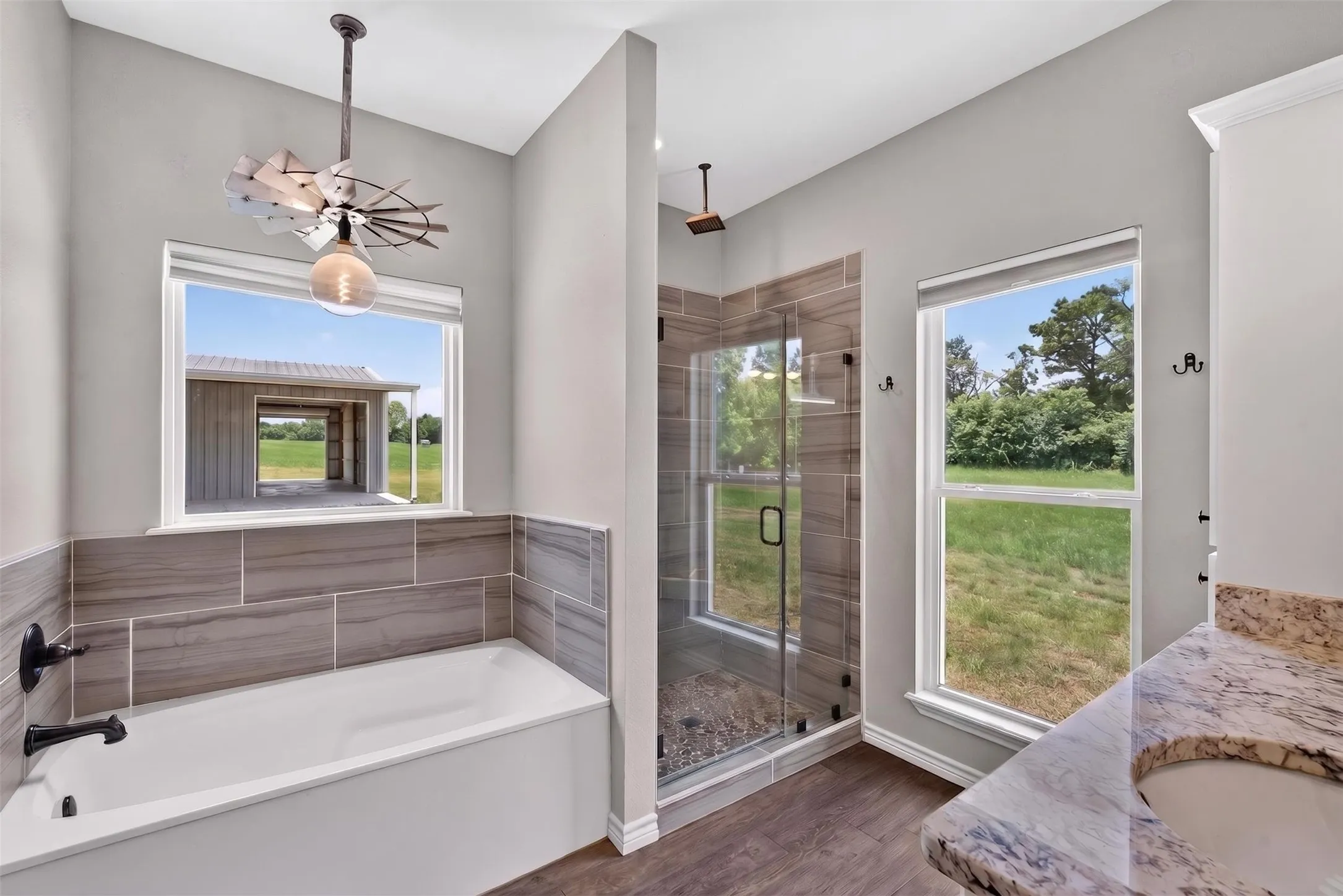 Farm For Sale in Wood County , 1094 County Road 2389, Alba, Texas 75410, 4 Bedroom, 3 Bathroom, 4 Garage spaces, 1,870 Sqft, built in 2019, mls#21328293, Real Estate Agent in Alba, Homes For Sale in Wood county, Homes For Sale in Alba, Realtor in Alba Texas, Real Estate Brokerage Independent Realty Texas, Luminita Cordes Realtor