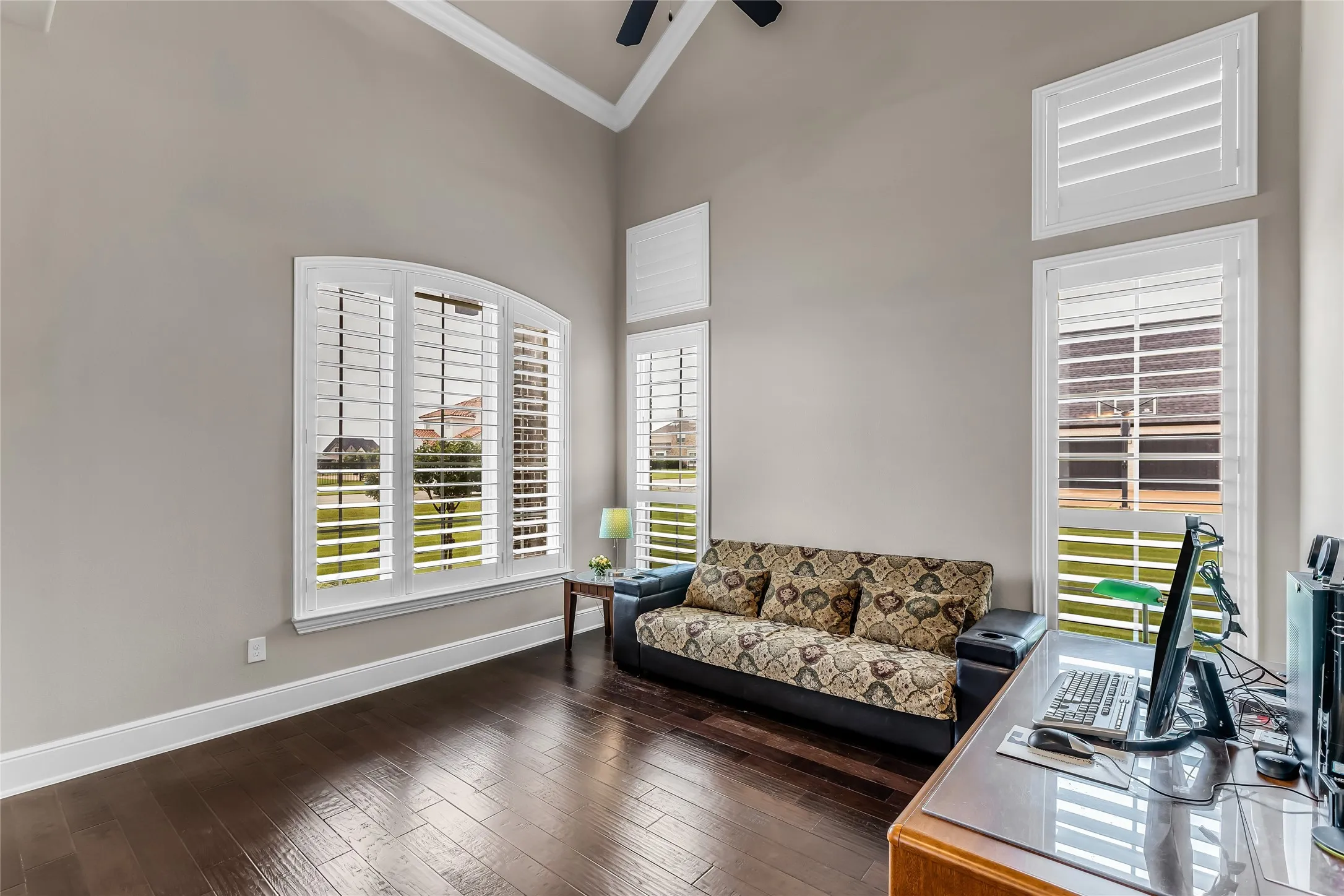 Single Family Residence For Sale in Collin County , 6309 Holbrook Circle, Parker, Texas 75002, 6 Bedroom, 4 Bathroom, 3 Garage spaces, 4,901 Sqft, built in 2018, mls#21327804, Real Estate Agent in Parker, Homes For Sale in Collin county, Homes For Sale in Parker, Realtor in Parker Texas, Real Estate Brokerage Independent Realty Texas, Luminita Cordes Realtor