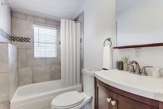 Single Family Residence For Sale in Tarrant County , 3901 Winfield Avenue, Fort Worth, Texas 76109, 3 Bedrooms, 2 Bathrooms, Garage spaces, 1,412 Sqft, built in 1948, Price $300,000, mls#21325126, Real Estate Agent in Fort Worth, Homes For Sale in Tarrant county, Homes For Sale in Fort Worth, Realtor in Fort Worth Texas, Real Estate Brokerage Independent Realty Texas, Luminita Cordes Realtor