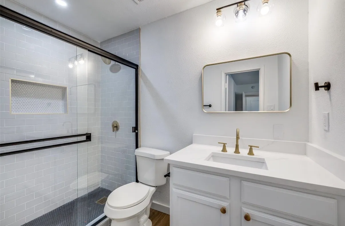 Duplex For Rent in Tarrant County , 4311 Gorman Drive A, Fort Worth, Texas 76132, 2 Bedroom, 2 Bathroom, Garage spaces, 1,096 Sqft, built in 1969, mls#21328311, Real Estate Agent in Fort Worth, Homes For Rent in Tarrant county, Homes For Rent in Fort Worth, Realtor in Fort Worth Texas, Real Estate Brokerage Independent Realty Texas, Luminita Cordes Realtor