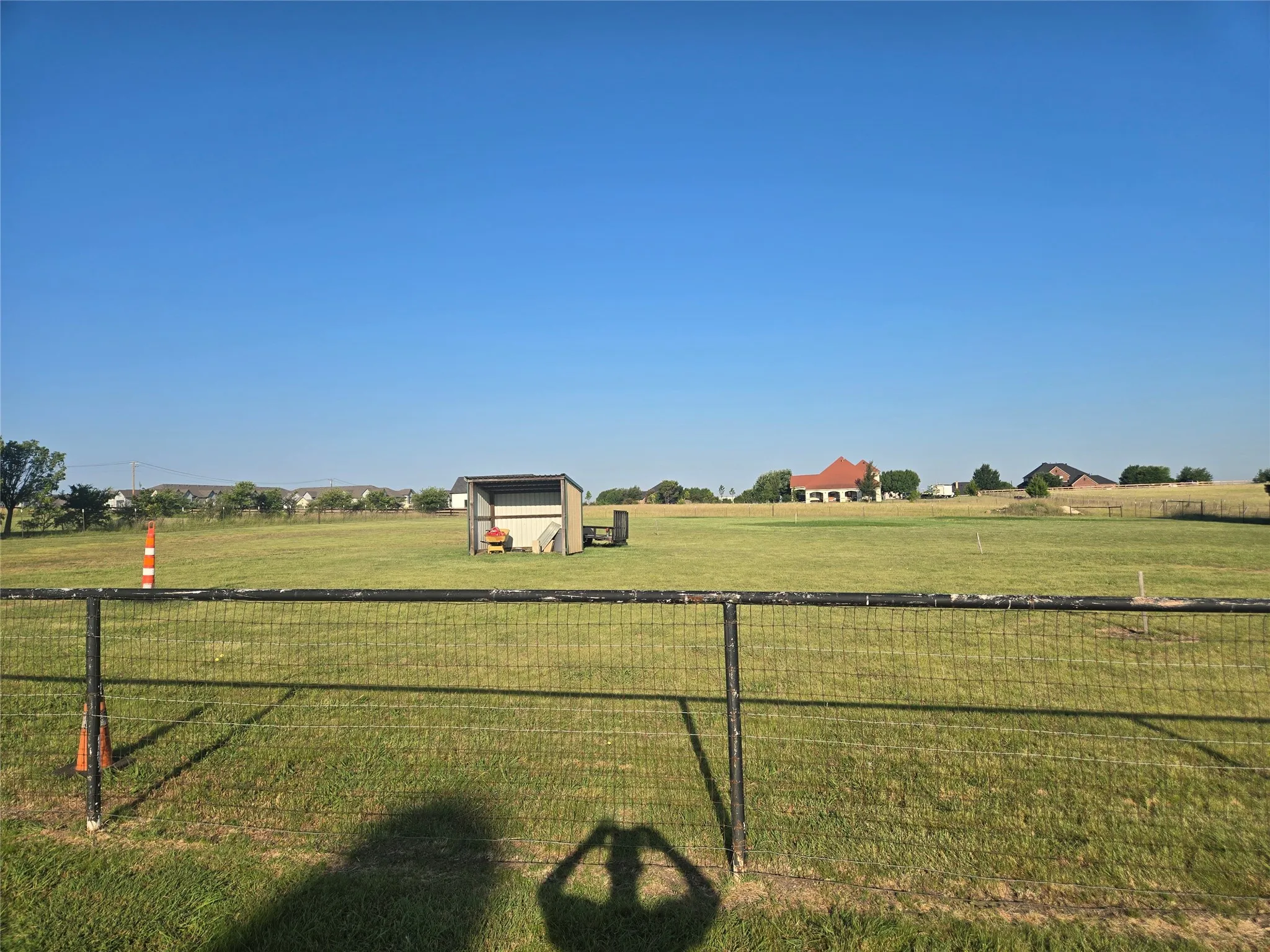 Single Family Residence For Sale in Collin County , 2315 S Coit Road, Celina, Texas 75009, 3 Bedrooms, 3 Bathrooms, 3 Garage spaces, 2,588 Sqft, built in 2003, Price $1,299,000, mls#21327511, Real Estate Agent in Celina, Homes For Sale in Collin county, Homes For Sale in Celina, Realtor in Celina Texas, Real Estate Brokerage Independent Realty Texas, Luminita Cordes Realtor