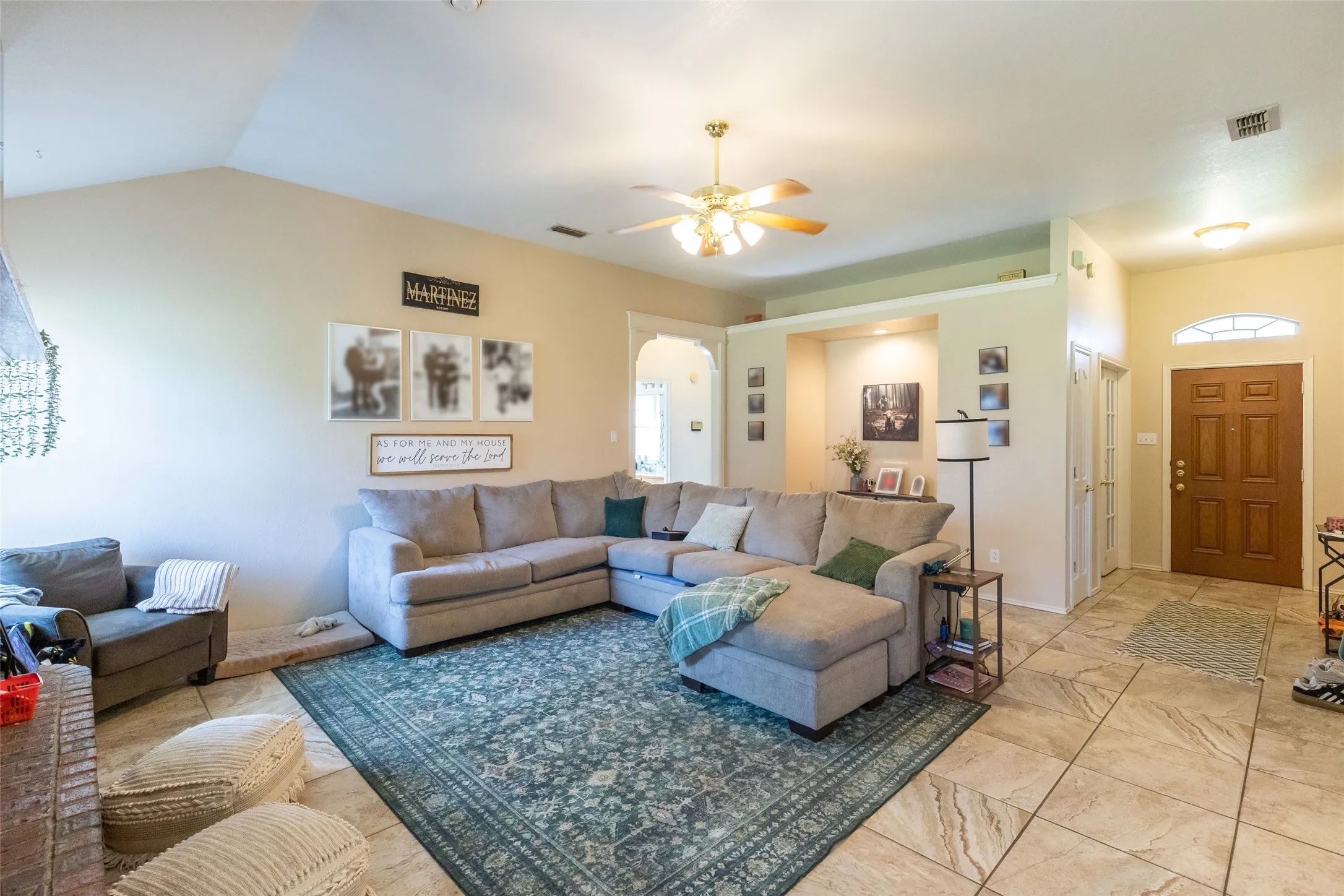 Single Family Residence For Sale in Taylor County , 5150 Rusty Trail, Abilene, Texas 79606, 3 Bedroom, 2 Bathroom, 2 Garage spaces, 1,984 Sqft, built in 1996, mls#21323112, Real Estate Agent in Abilene, Homes For Sale in Taylor county, Homes For Sale in Abilene, Realtor in Abilene Texas, Real Estate Brokerage Independent Realty Texas, Luminita Cordes Realtor