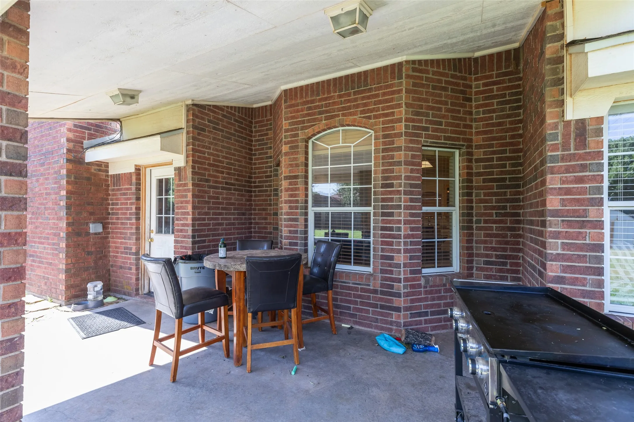 Single Family Residence For Sale in Taylor County , 5150 Rusty Trail, Abilene, Texas 79606, 3 Bedroom, 2 Bathroom, 2 Garage spaces, 1,984 Sqft, built in 1996, mls#21323112, Real Estate Agent in Abilene, Homes For Sale in Taylor county, Homes For Sale in Abilene, Realtor in Abilene Texas, Real Estate Brokerage Independent Realty Texas, Luminita Cordes Realtor