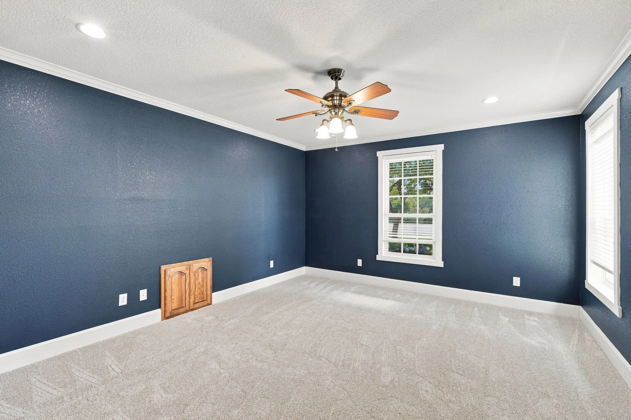 Single Family Residence For Sale in Ellis County , 4020 Zachs Court, Midlothian, Texas 76065, 5 Bedroom, 4 Bathroom, 2 Garage spaces, 3,182 Sqft, built in 2005, mls#21323242, Real Estate Agent in Midlothian, Homes For Sale in Ellis county, Homes For Sale in Midlothian, Realtor in Midlothian Texas, Real Estate Brokerage Independent Realty Texas, Luminita Cordes Realtor