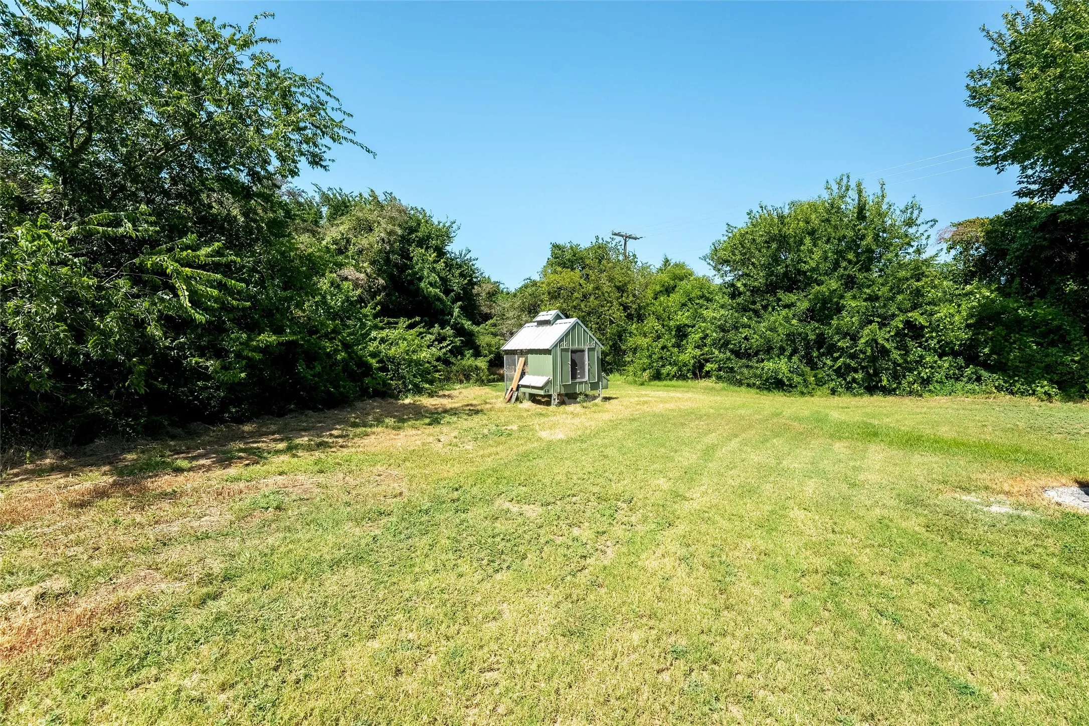 Single Family Residence For Sale in Ellis County , 4020 Zachs Court, Midlothian, Texas 76065, 5 Bedroom, 4 Bathroom, 2 Garage spaces, 3,182 Sqft, built in 2005, mls#21323242, Real Estate Agent in Midlothian, Homes For Sale in Ellis county, Homes For Sale in Midlothian, Realtor in Midlothian Texas, Real Estate Brokerage Independent Realty Texas, Luminita Cordes Realtor