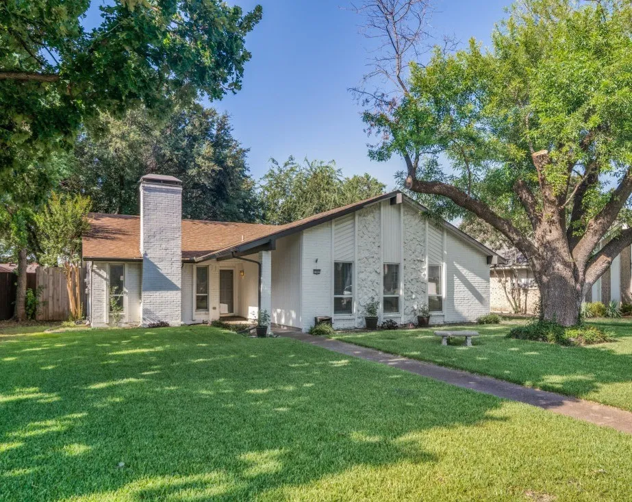 Single Family Residence For Sale in Dallas County , 1902 Richland Drive, Richardson, Texas 75081, 3 Bedroom, 2 Bathroom, 2 Garage spaces, 1,769 Sqft, built in 1973, mls#21325687, Real Estate Agent in Richardson, Homes For Sale in Dallas county, Homes For Sale in Richardson, Realtor in Richardson Texas, Real Estate Brokerage Independent Realty Texas, Luminita Cordes Realtor