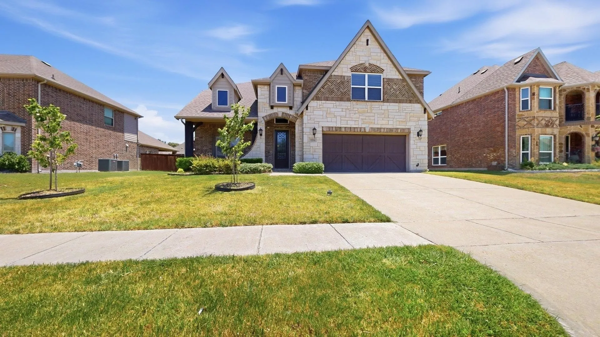 Single Family Residence For Sale in Kaufman County , 1212 Glendon Drive, Forney, Texas 75126, 4 Bedroom, 4 Bathroom, 2 Garage spaces, 3,406 Sqft, built in 2019, mls#21326675, Real Estate Agent in Forney, Homes For Sale in Kaufman county, Homes For Sale in Forney, Realtor in Forney Texas, Real Estate Brokerage Independent Realty Texas, Luminita Cordes Realtor