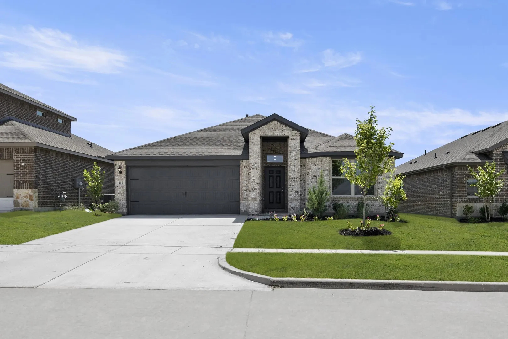 Single Family Residence For Sale in Kaufman County , 211 Van Horn Drive, Terrell, Texas 75160, 3 Bedroom, 2 Bathroom, 2 Garage spaces, 1,620 Sqft, built in 2026, mls#21328345, Real Estate Agent in Terrell, Homes For Sale in Kaufman county, Homes For Sale in Terrell, Realtor in Terrell Texas, Real Estate Brokerage Independent Realty Texas, Luminita Cordes Realtor