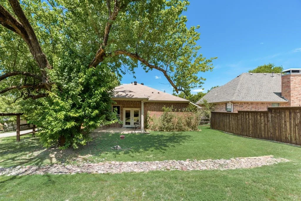 Single Family Residence For Sale in Kaufman County , 105 Baker Street, Forney, Texas 75126, 3 Bedroom, 2 Bathroom, 2 Garage spaces, 1,764 Sqft, built in 2014, mls#21323195, Real Estate Agent in Forney, Homes For Sale in Kaufman county, Homes For Sale in Forney, Realtor in Forney Texas, Real Estate Brokerage Independent Realty Texas, Luminita Cordes Realtor