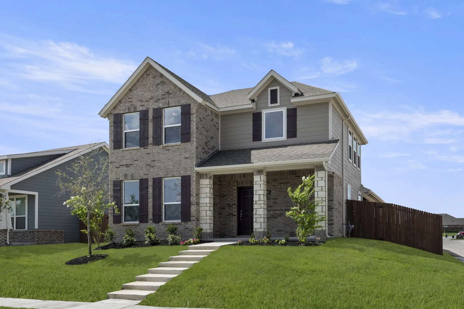 02. 3107 Providence - Front (2)