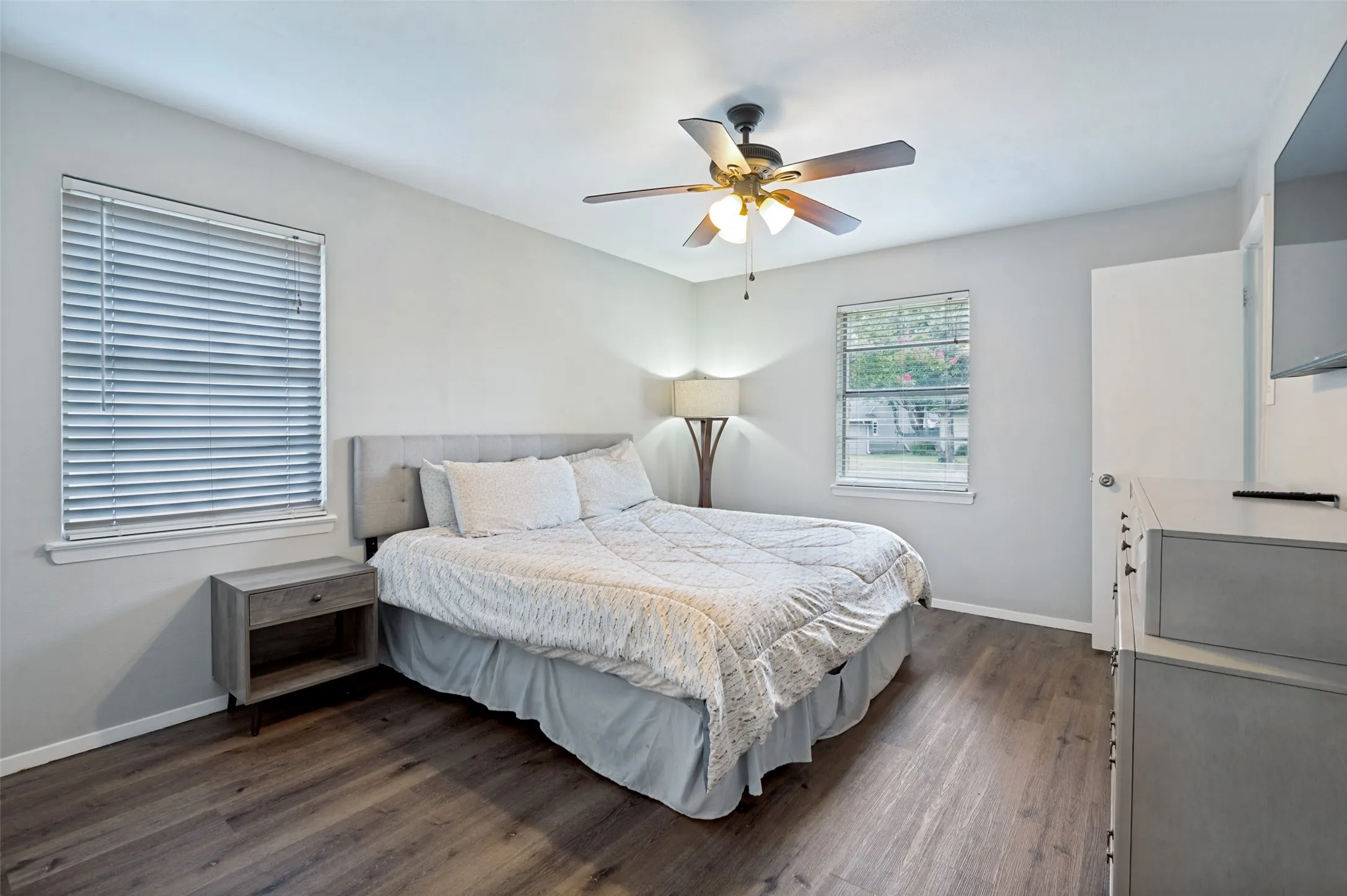 Bedroom #1
