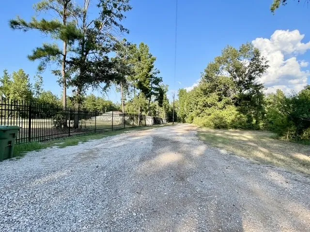Single Family Residence For Sale in Rusk County , 8262 US Highway 84 W, Mount Enterprise, Texas 75681, 5 Bedroom, 3 Bathroom, 4 Garage spaces, 2,630 Sqft, built in 1930, mls#21328038, Real Estate Agent in Mount Enterprise, Homes For Sale in Rusk county, Homes For Sale in Mount Enterprise, Realtor in Mount Enterprise Texas, Real Estate Brokerage Independent Realty Texas, Luminita Cordes Realtor