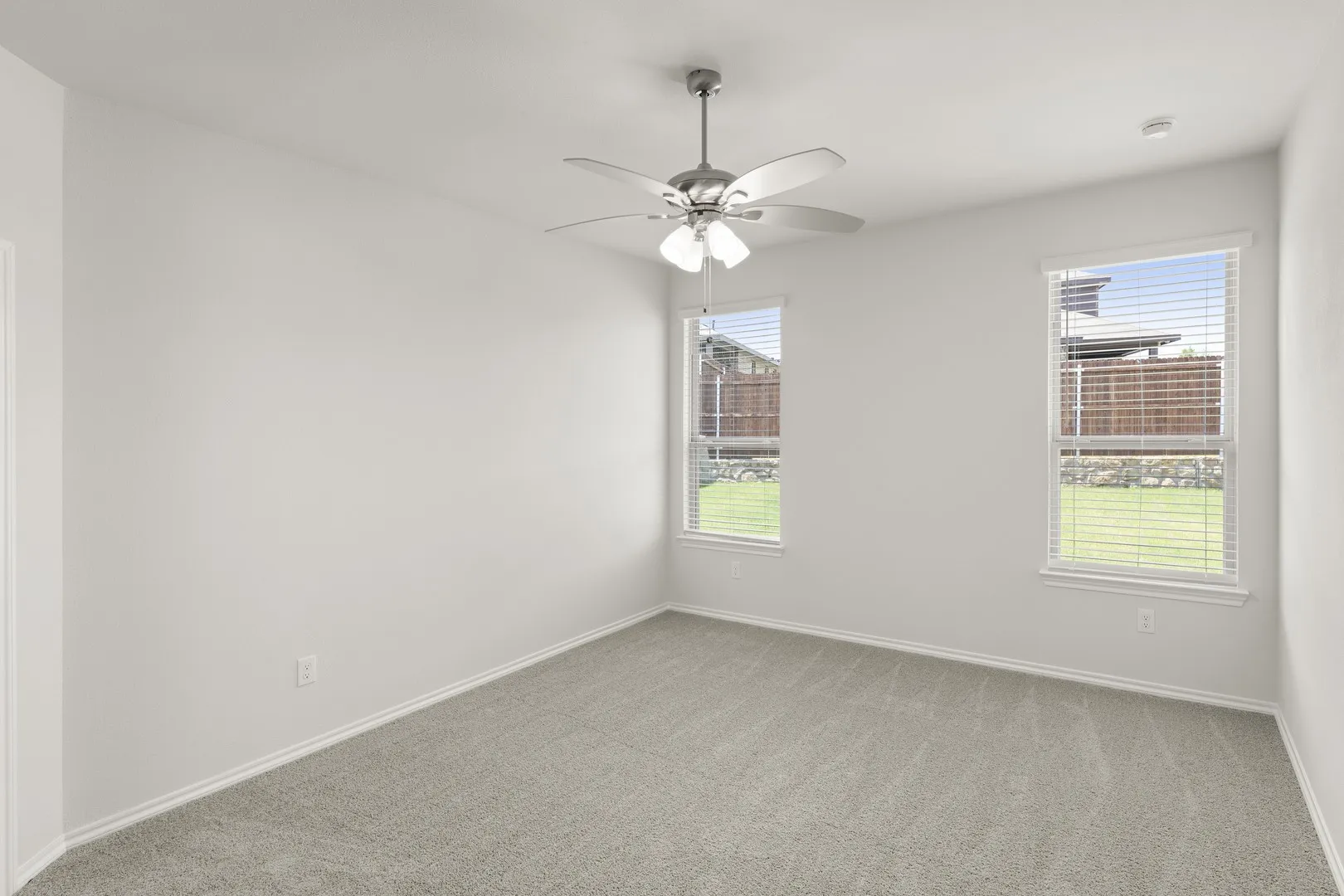 2521 Russell - Primary