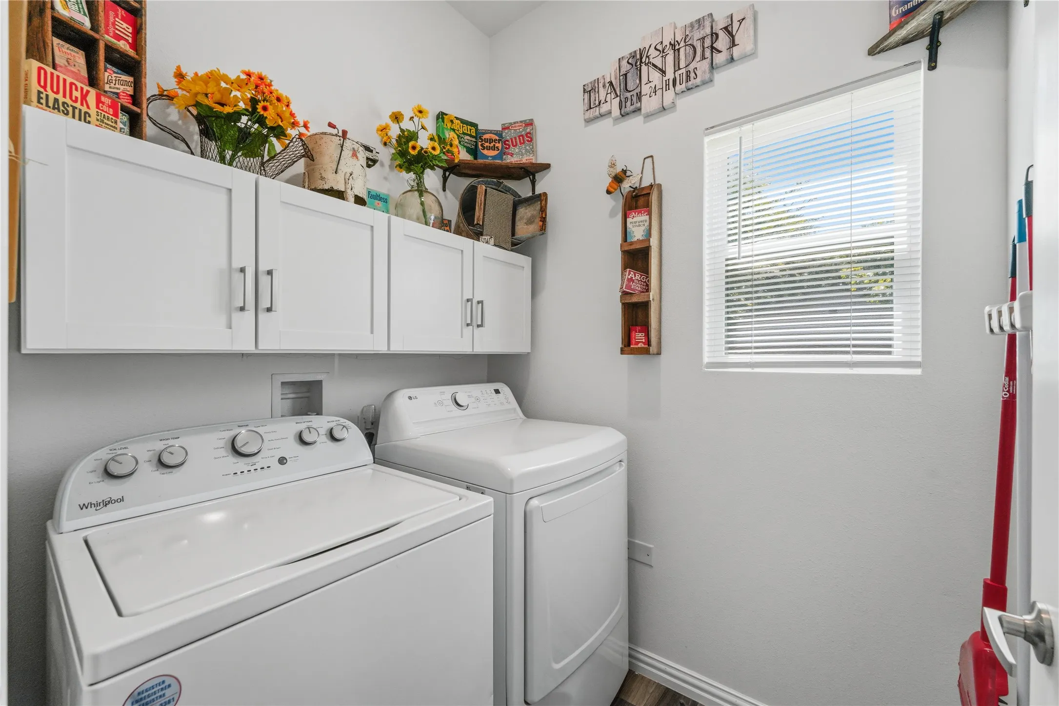 Single Family Residence For Sale in Henderson County , 6156 Inca Drive, Mabank, Texas 75156, 3 Bedroom, 2 Bathroom, Garage spaces, 1,500 Sqft, built in 2022, mls#21326480, Real Estate Agent in Mabank, Homes For Sale in Henderson county, Homes For Sale in Mabank, Realtor in Mabank Texas, Real Estate Brokerage Independent Realty Texas, Luminita Cordes Realtor