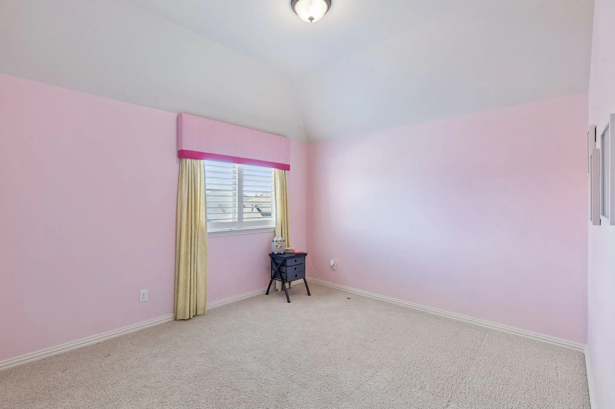 Single Family Residence For Sale in Collin County , 620 Paint Creek Court, Murphy, Texas 75094, 4 Bedroom, 4 Bathroom, 3 Garage spaces, 4,127 Sqft, built in 2011, mls#21327640, Real Estate Agent in Murphy, Homes For Sale in Collin county, Homes For Sale in Murphy, Realtor in Murphy Texas, Real Estate Brokerage Independent Realty Texas, Luminita Cordes Realtor
