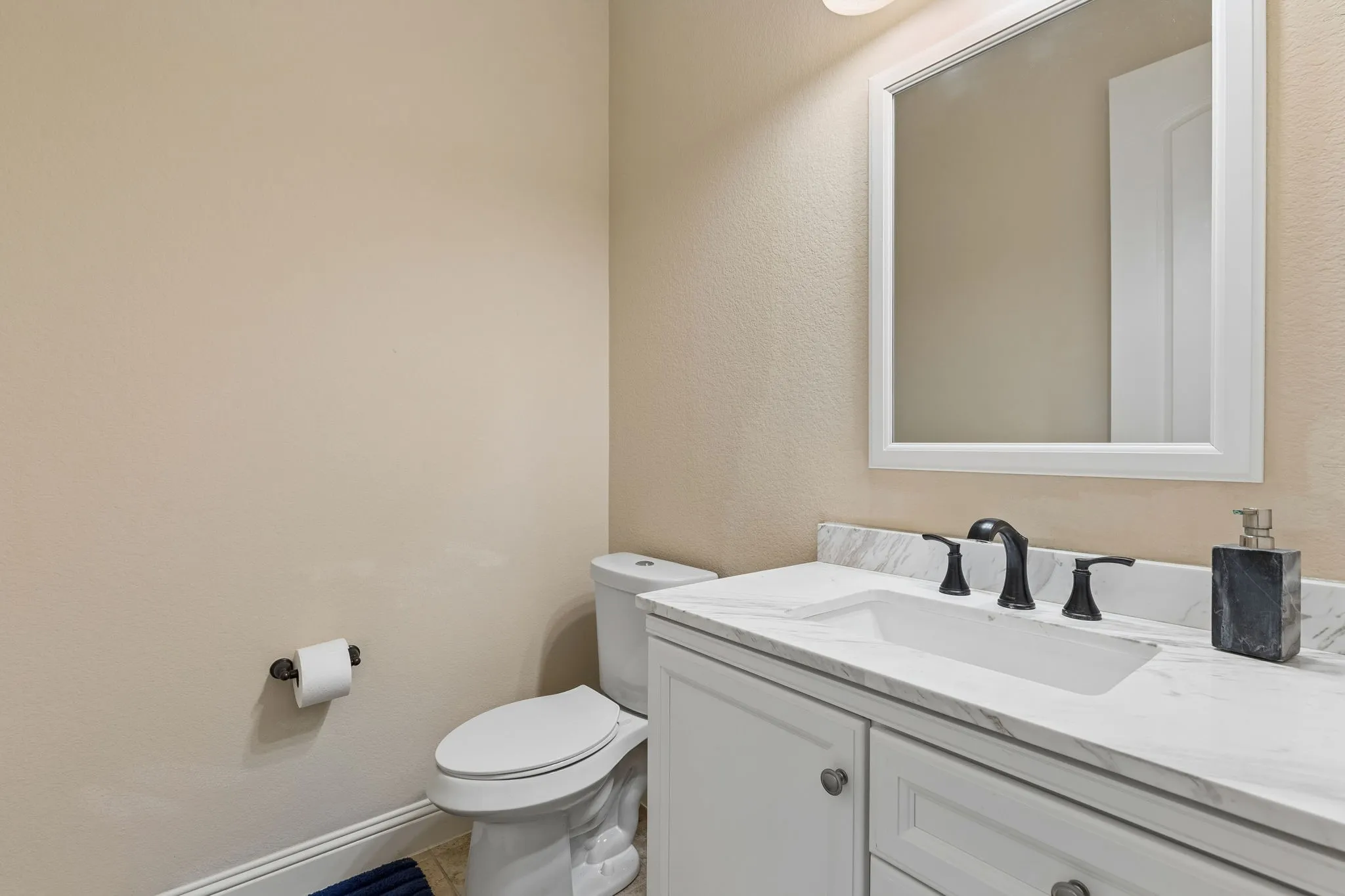 Single Family Residence For Sale in Collin County , 620 Paint Creek Court, Murphy, Texas 75094, 4 Bedroom, 4 Bathroom, 3 Garage spaces, 4,127 Sqft, built in 2011, mls#21327640, Real Estate Agent in Murphy, Homes For Sale in Collin county, Homes For Sale in Murphy, Realtor in Murphy Texas, Real Estate Brokerage Independent Realty Texas, Luminita Cordes Realtor