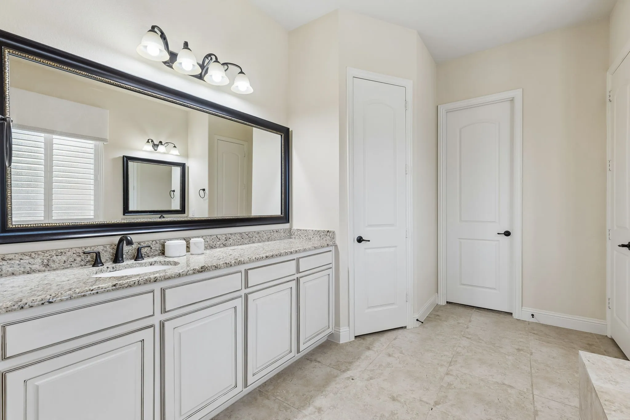 Single Family Residence For Sale in Collin County , 620 Paint Creek Court, Murphy, Texas 75094, 4 Bedroom, 4 Bathroom, 3 Garage spaces, 4,127 Sqft, built in 2011, mls#21327640, Real Estate Agent in Murphy, Homes For Sale in Collin county, Homes For Sale in Murphy, Realtor in Murphy Texas, Real Estate Brokerage Independent Realty Texas, Luminita Cordes Realtor