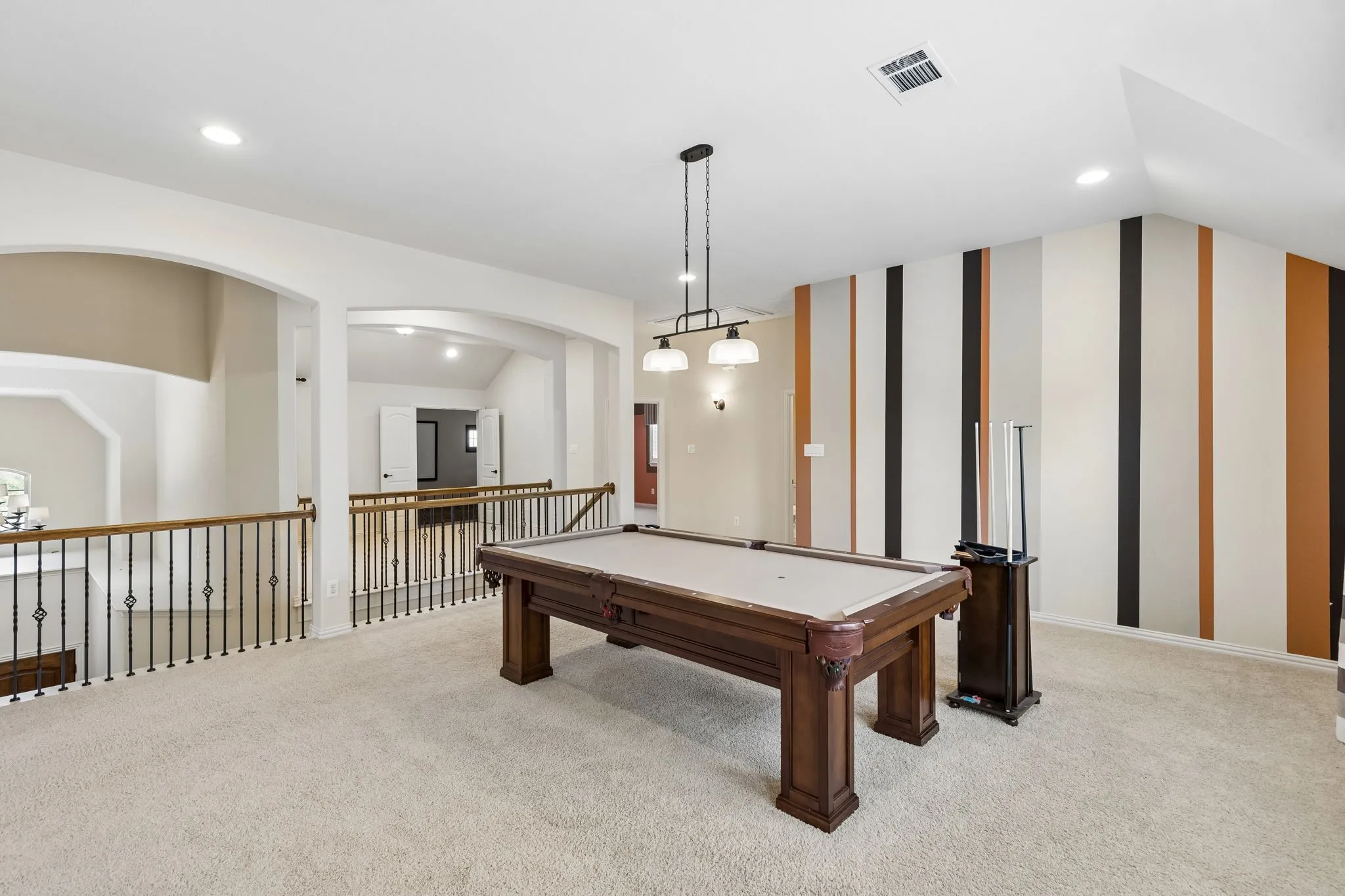 Single Family Residence For Sale in Collin County , 620 Paint Creek Court, Murphy, Texas 75094, 4 Bedroom, 4 Bathroom, 3 Garage spaces, 4,127 Sqft, built in 2011, mls#21327640, Real Estate Agent in Murphy, Homes For Sale in Collin county, Homes For Sale in Murphy, Realtor in Murphy Texas, Real Estate Brokerage Independent Realty Texas, Luminita Cordes Realtor