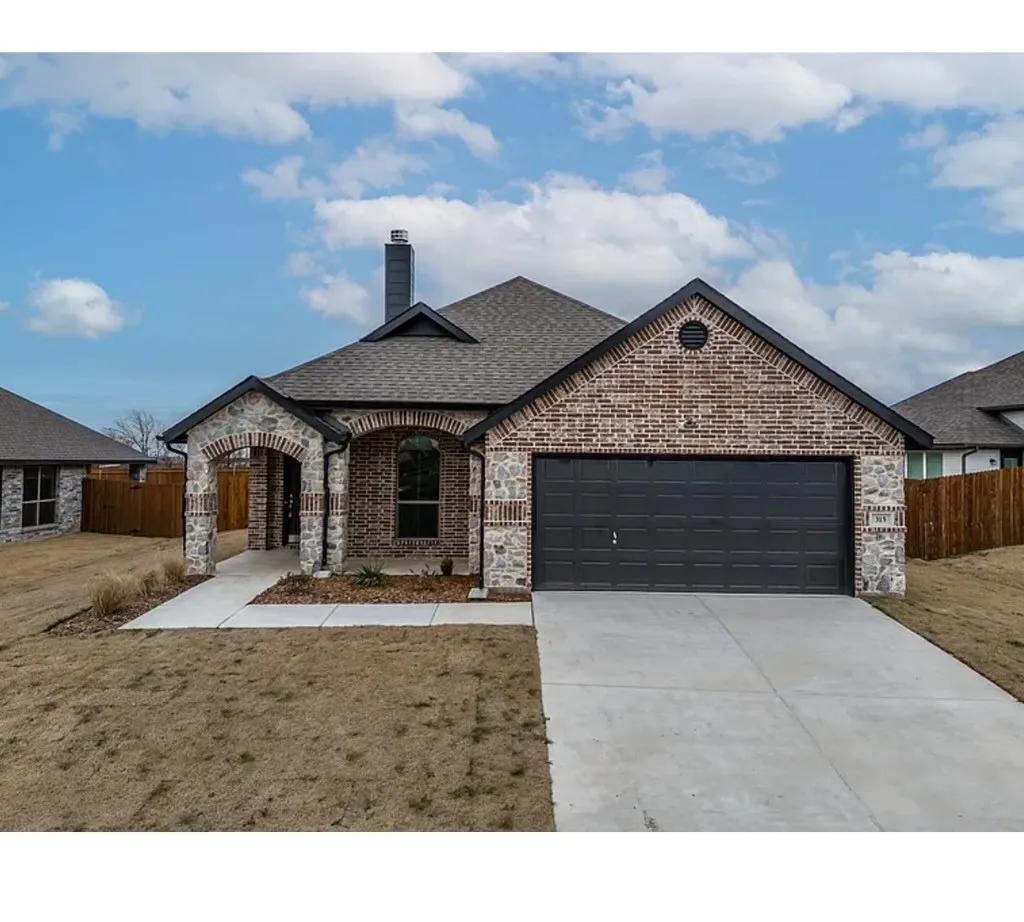 Single Family Residence For Rent in Collin County , 315 Pennington Road, Josephine, Texas 75173, 4 Bedrooms, 2 Bathrooms, 1 Garage spaces, 1,736 Sqft, built in 2024, Price $2,399, mls#21328377, Real Estate Agent in Josephine, Homes For Rent in Collin county, Homes For Rent in Josephine, Realtor in Josephine Texas, Real Estate Brokerage Independent Realty Texas, Luminita Cordes Realtor