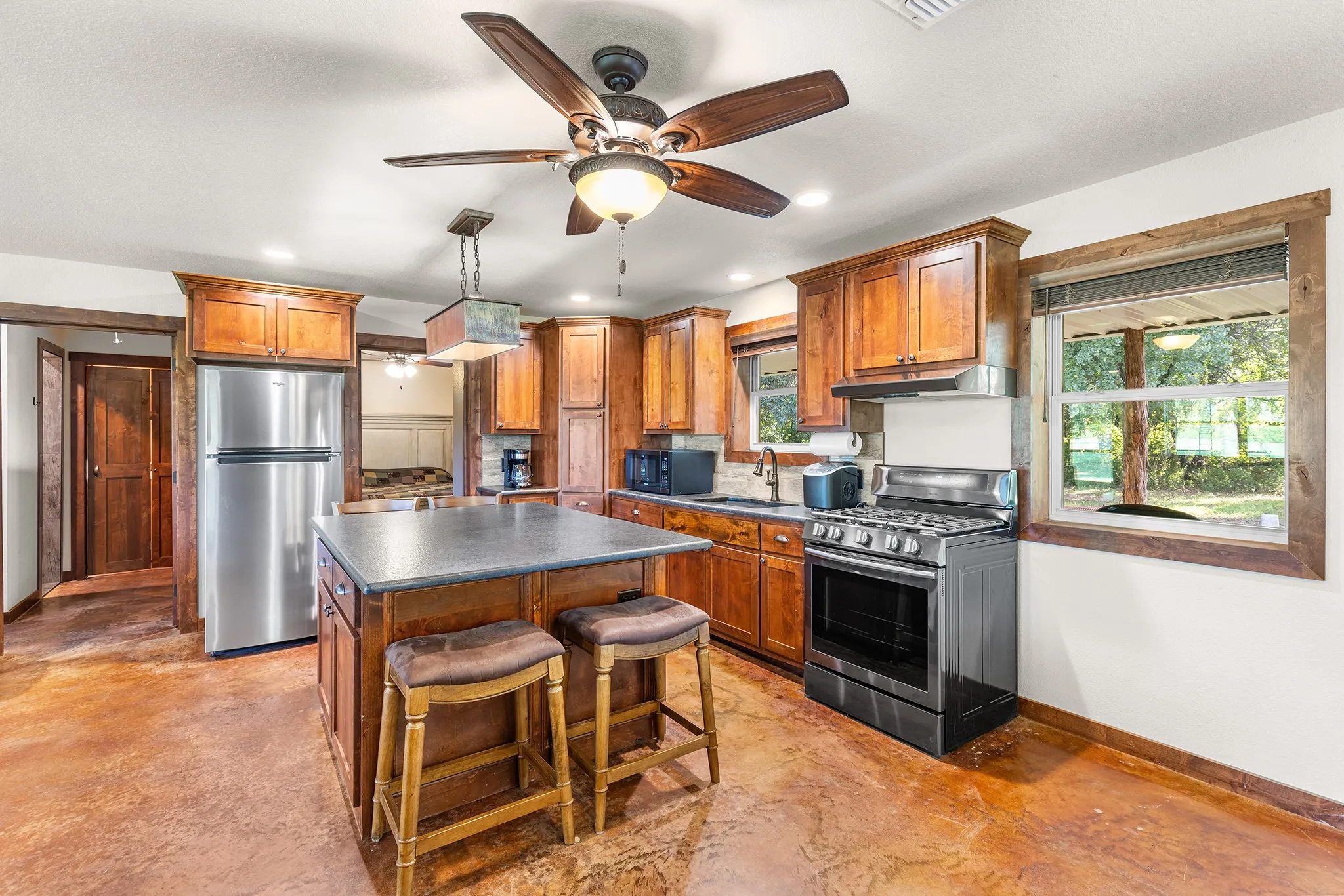 Farm For Sale in Jack County , 10371 State Hwy 148, Jacksboro, Texas 76458, 2 Bedrooms, 1 Bathroom, Garage spaces, 1,200 Sqft, built in 2019, Price $825,000, mls#21328379, Real Estate Agent in Jacksboro, Homes For Sale in Jack county, Homes For Sale in Jacksboro, Realtor in Jacksboro Texas, Real Estate Brokerage Independent Realty Texas, Luminita Cordes Realtor