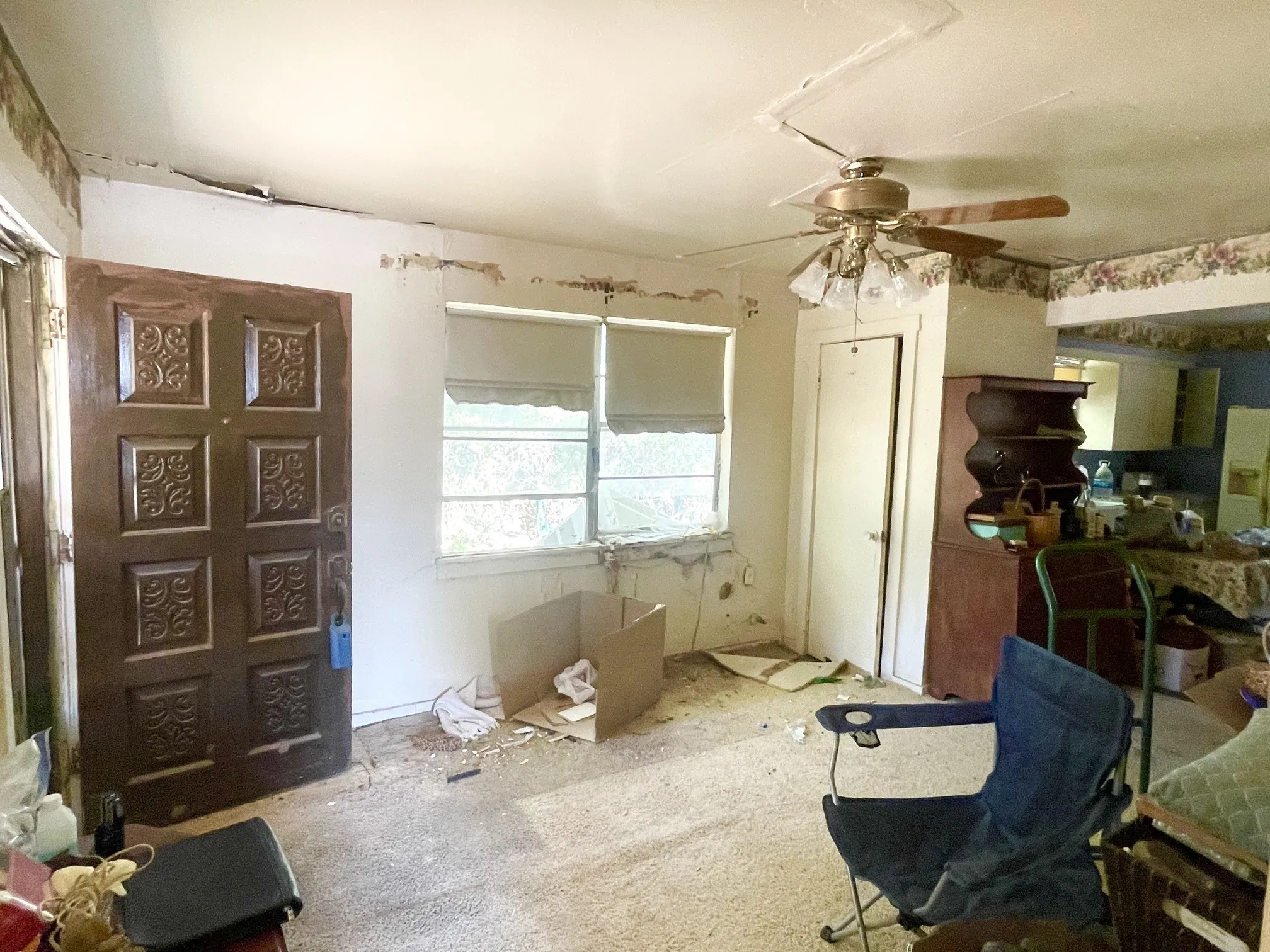 Single Family Residence For Sale in Collin County , 312 E Elm Street, Celina, Texas 75009, 2 Bedroom, 1 Bathroom, Garage spaces, 736 Sqft, built in 1955, mls#21317233, Real Estate Agent in Celina, Homes For Sale in Collin county, Homes For Sale in Celina, Realtor in Celina Texas, Real Estate Brokerage Independent Realty Texas, Luminita Cordes Realtor