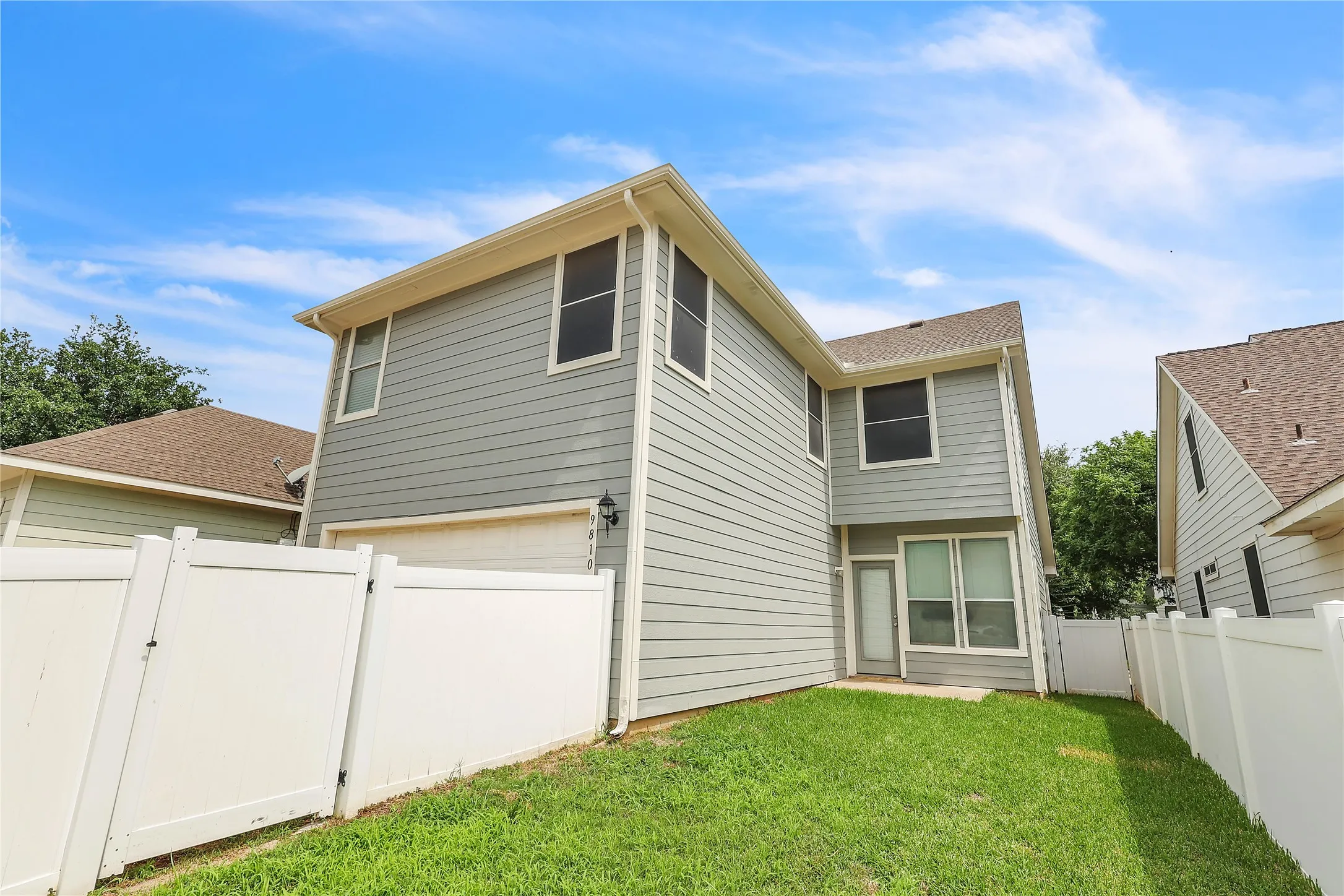 Single Family Residence For Sale in Denton County , 9810 Birch Drive, Providence Village, Texas 76227, 4 Bedroom, 3 Bathroom, 2 Garage spaces, 1,944 Sqft, built in 2002, mls#21328389, Real Estate Agent in Providence Village, Homes For Sale in Denton county, Homes For Sale in Providence Village, Realtor in Providence Village Texas, Real Estate Brokerage Independent Realty Texas, Luminita Cordes Realtor