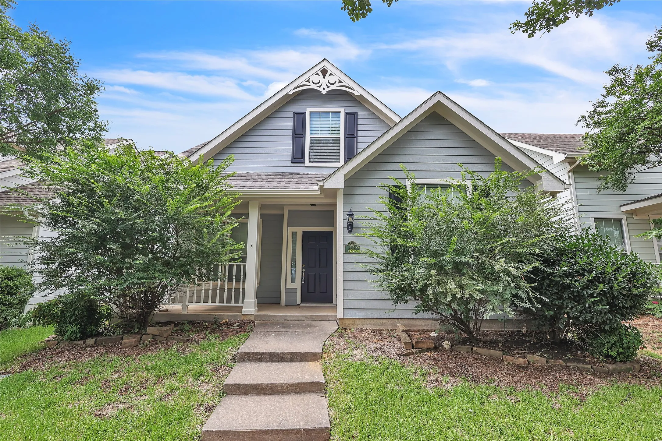 Single Family Residence For Sale in Denton County , 9810 Birch Drive, Providence Village, Texas 76227, 4 Bedroom, 3 Bathroom, 2 Garage spaces, 1,944 Sqft, built in 2002, mls#21328389, Real Estate Agent in Providence Village, Homes For Sale in Denton county, Homes For Sale in Providence Village, Realtor in Providence Village Texas, Real Estate Brokerage Independent Realty Texas, Luminita Cordes Realtor