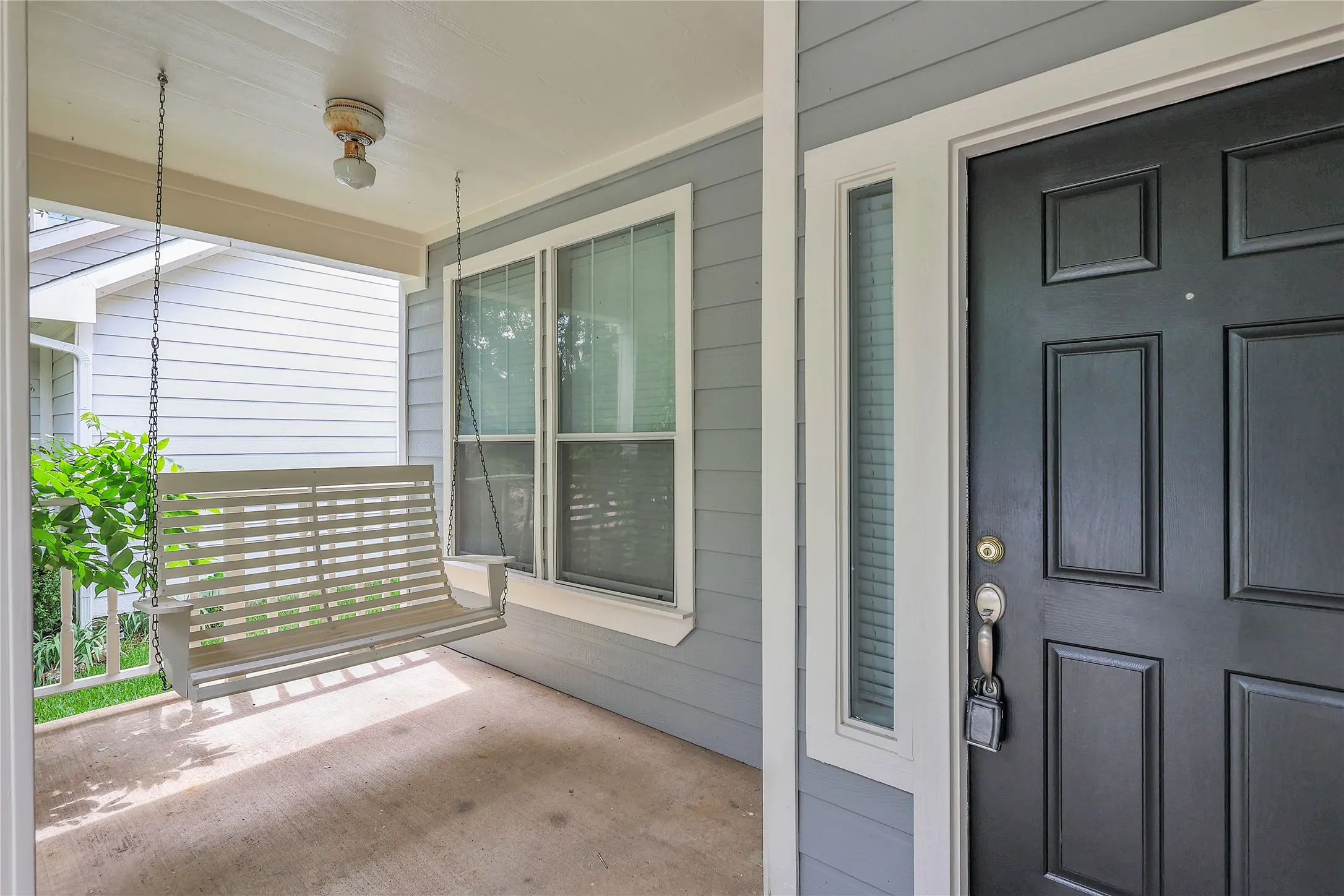Single Family Residence For Sale in Denton County , 9810 Birch Drive, Providence Village, Texas 76227, 4 Bedroom, 3 Bathroom, 2 Garage spaces, 1,944 Sqft, built in 2002, mls#21328389, Real Estate Agent in Providence Village, Homes For Sale in Denton county, Homes For Sale in Providence Village, Realtor in Providence Village Texas, Real Estate Brokerage Independent Realty Texas, Luminita Cordes Realtor