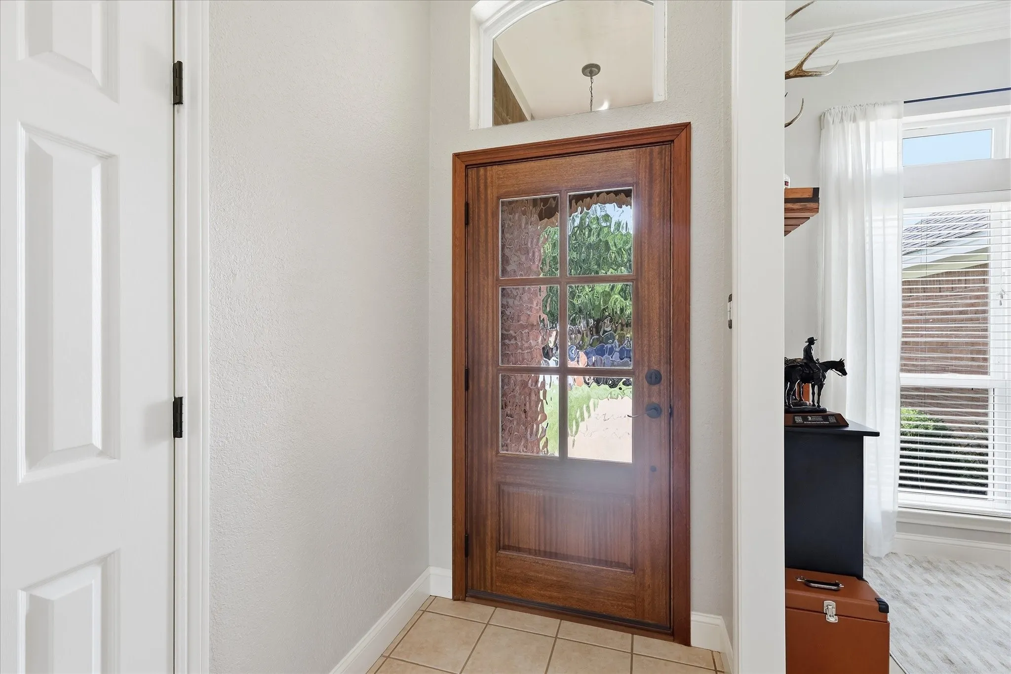 Single Family Residence For Sale in Tarrant County , 5936 Sundown Drive, Watauga, Texas 76148, 3 Bedroom, 2 Bathroom, 2 Garage spaces, 1,652 Sqft, built in 1989, mls#21328385, Real Estate Agent in Watauga, Homes For Sale in Tarrant county, Homes For Sale in Watauga, Realtor in Watauga Texas, Real Estate Brokerage Independent Realty Texas, Luminita Cordes Realtor