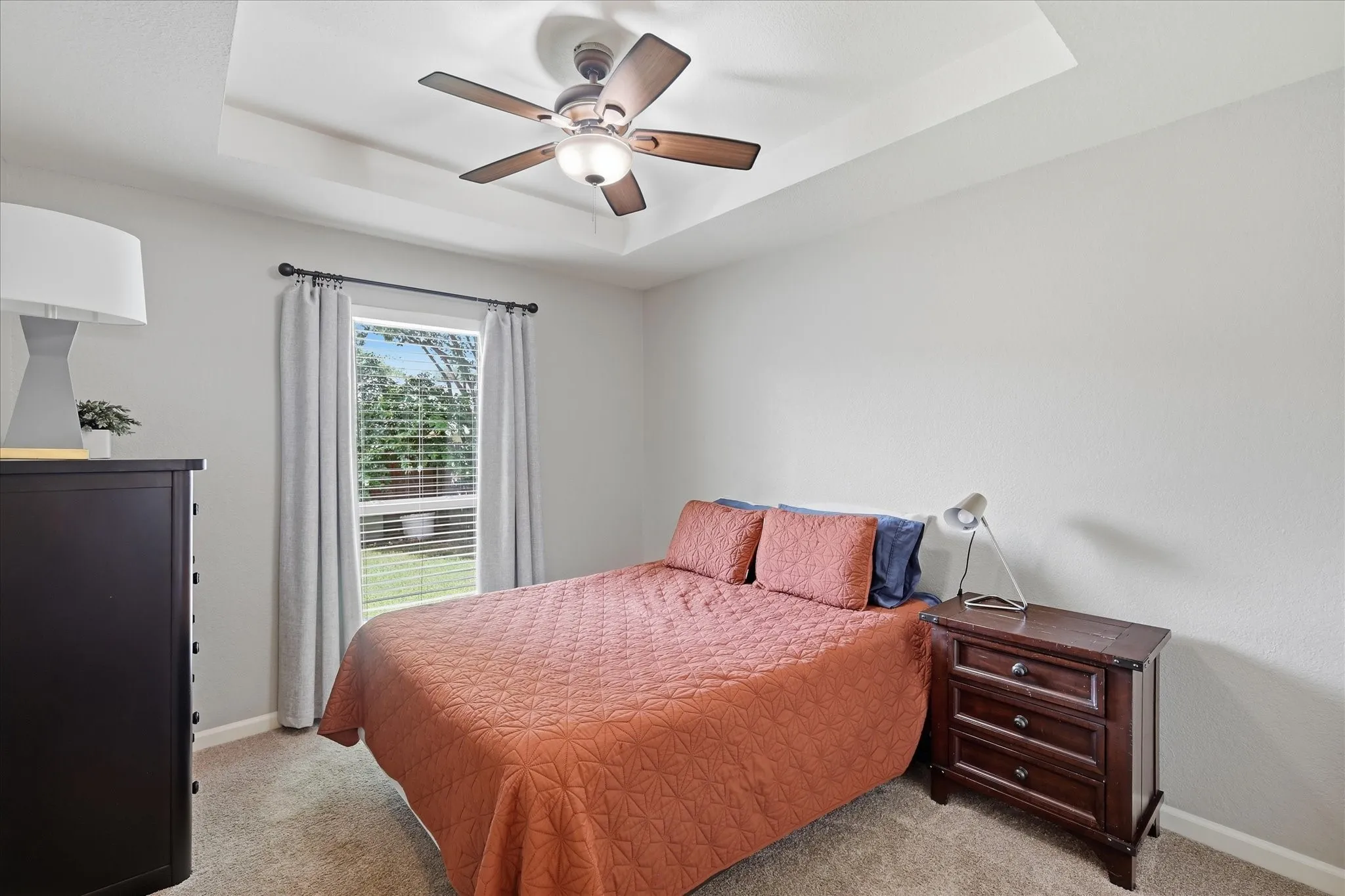 Single Family Residence For Sale in Tarrant County , 5936 Sundown Drive, Watauga, Texas 76148, 3 Bedroom, 2 Bathroom, 2 Garage spaces, 1,652 Sqft, built in 1989, mls#21328385, Real Estate Agent in Watauga, Homes For Sale in Tarrant county, Homes For Sale in Watauga, Realtor in Watauga Texas, Real Estate Brokerage Independent Realty Texas, Luminita Cordes Realtor