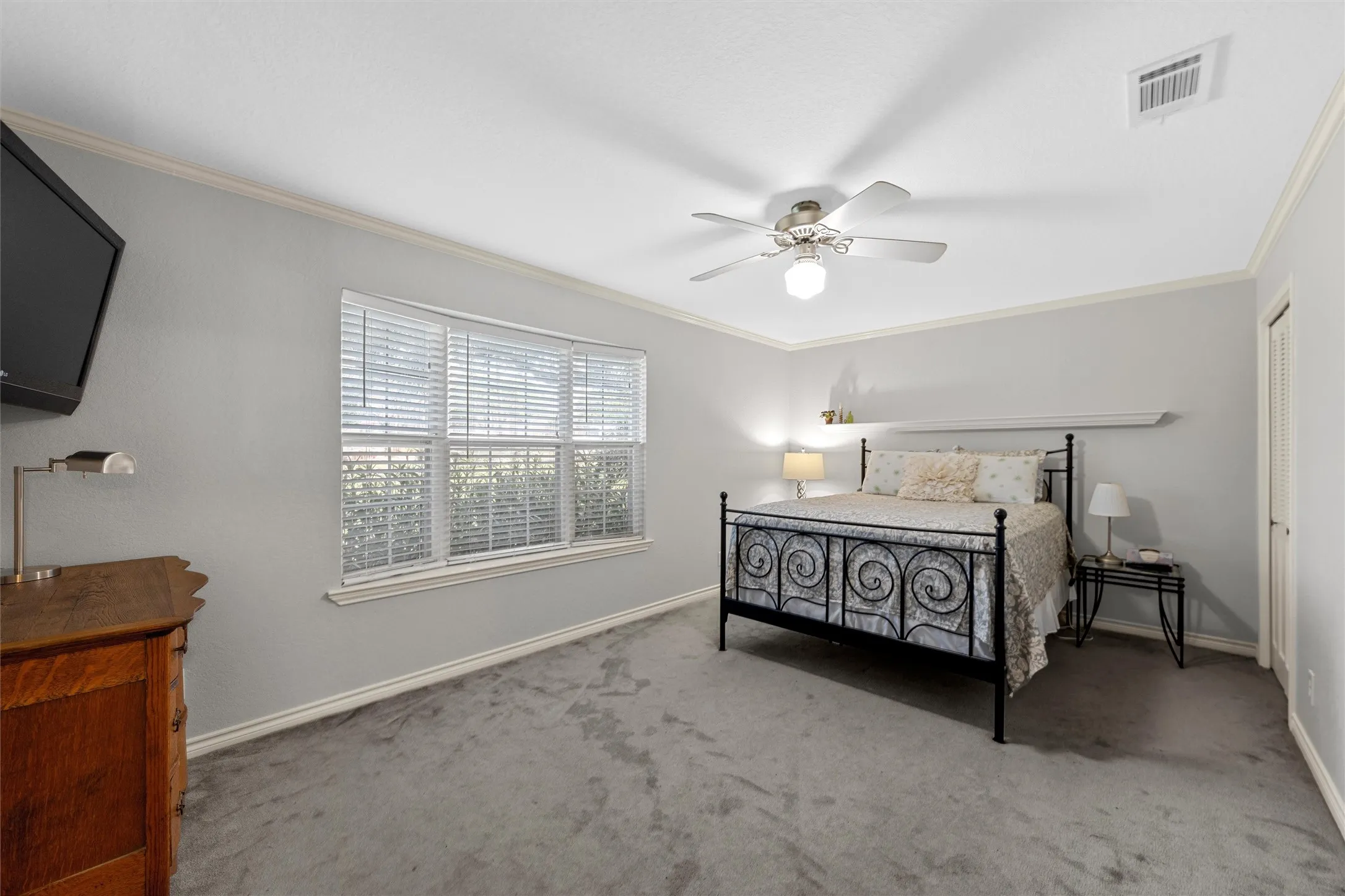 Single Family Residence For Sale in Bell County , 3401 Summit Circle, Belton, Texas 76513, 4 Bedroom, 3 Bathroom, 2 Garage spaces, 2,704 Sqft, built in 1986, mls#21316500, Real Estate Agent in Belton, Homes For Sale in Bell county, Homes For Sale in Belton, Realtor in Belton Texas, Real Estate Brokerage Independent Realty Texas, Luminita Cordes Realtor