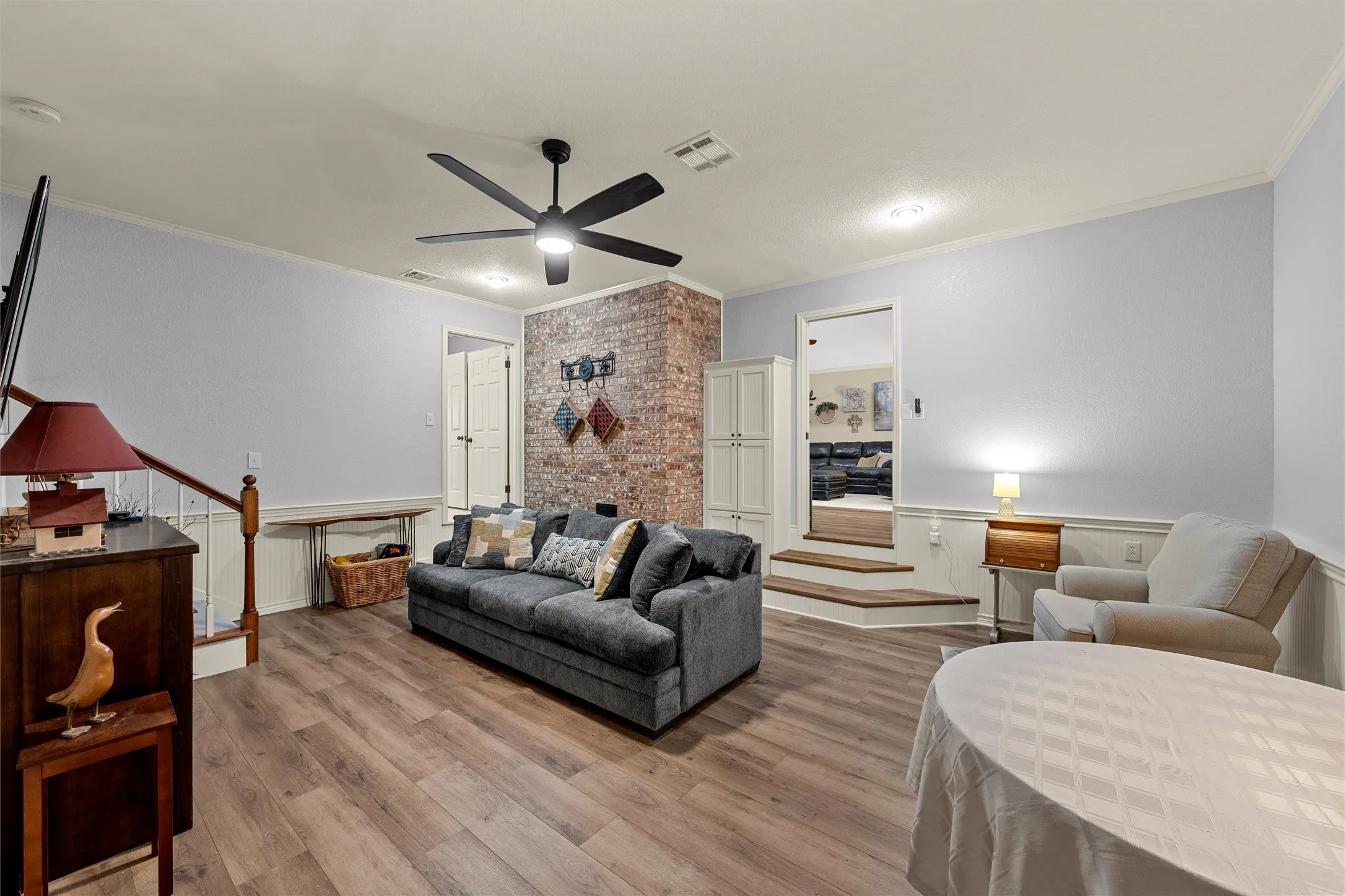 Single Family Residence For Sale in Bell County , 3401 Summit Circle, Belton, Texas 76513, 4 Bedroom, 3 Bathroom, 2 Garage spaces, 2,704 Sqft, built in 1986, mls#21316500, Real Estate Agent in Belton, Homes For Sale in Bell county, Homes For Sale in Belton, Realtor in Belton Texas, Real Estate Brokerage Independent Realty Texas, Luminita Cordes Realtor