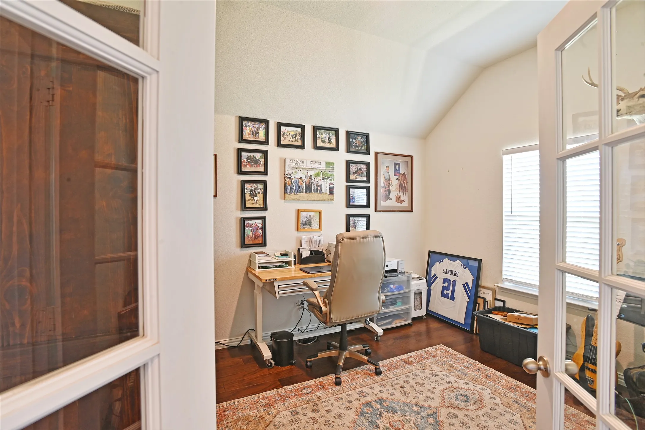 Single Family Residence For Sale in Denton County , 7409 Autumn Grove Lane, Ponder, Texas 76259, 4 Bedroom, 3 Bathroom, 3 Garage spaces, 2,719 Sqft, built in 2021, mls#21326973, Real Estate Agent in Ponder, Homes For Sale in Denton county, Homes For Sale in Ponder, Realtor in Ponder Texas, Real Estate Brokerage Independent Realty Texas, Luminita Cordes Realtor