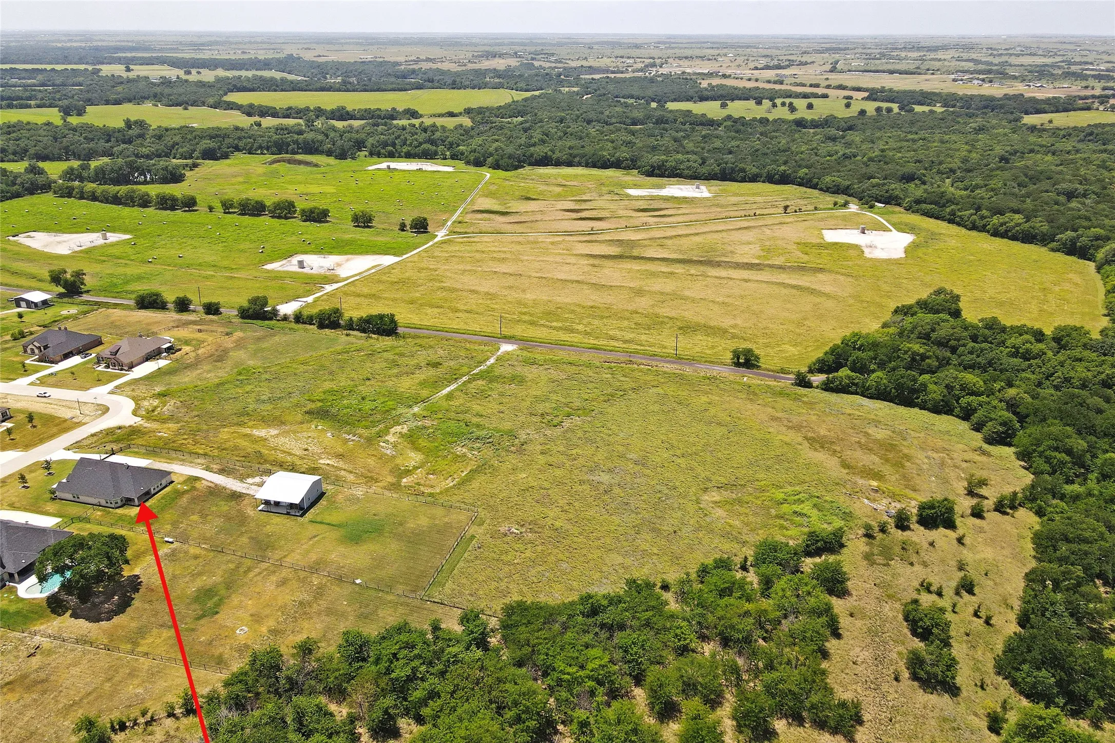 Single Family Residence For Sale in Denton County , 7409 Autumn Grove Lane, Ponder, Texas 76259, 4 Bedroom, 3 Bathroom, 3 Garage spaces, 2,719 Sqft, built in 2021, mls#21326973, Real Estate Agent in Ponder, Homes For Sale in Denton county, Homes For Sale in Ponder, Realtor in Ponder Texas, Real Estate Brokerage Independent Realty Texas, Luminita Cordes Realtor