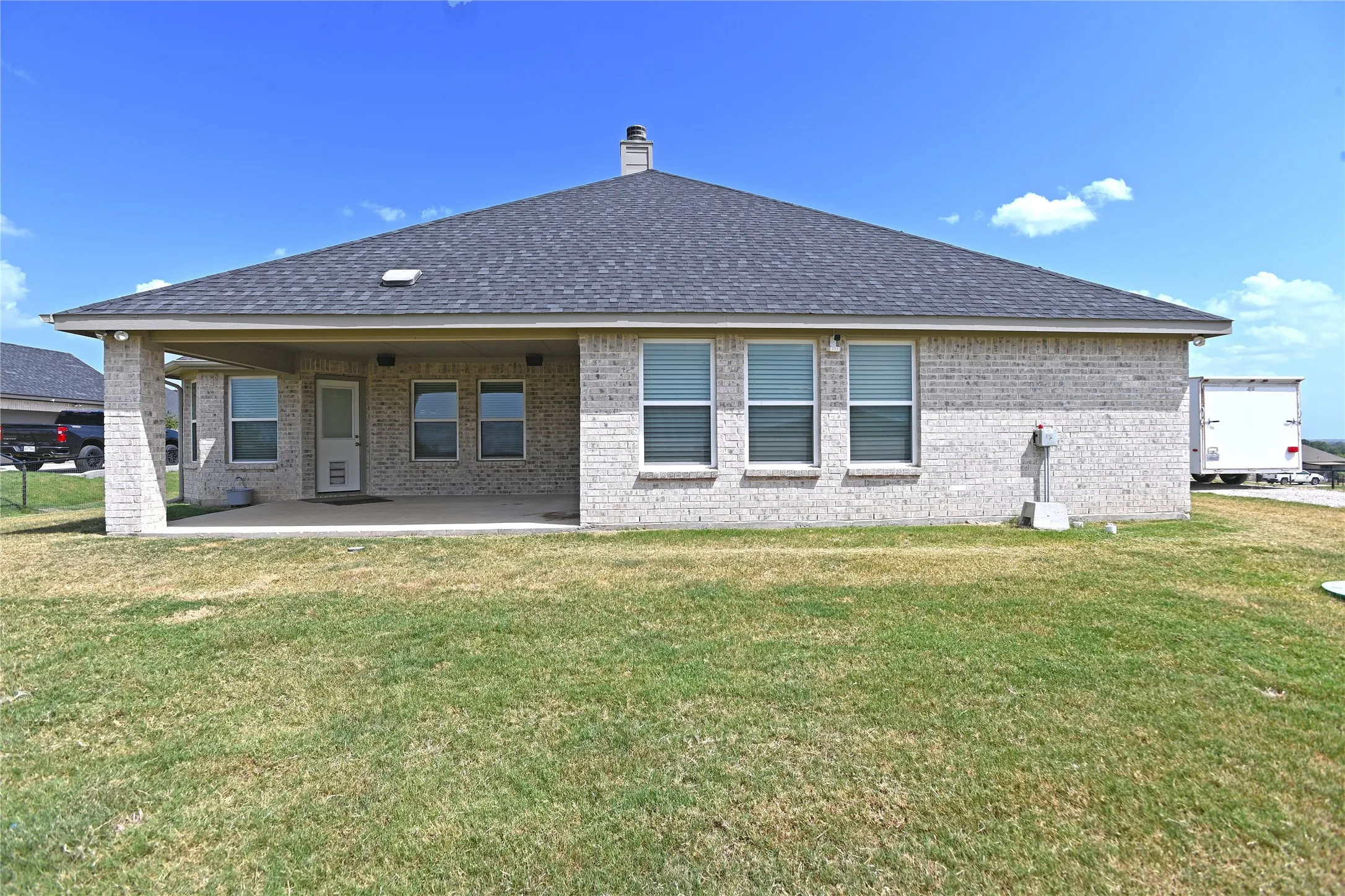 Single Family Residence For Sale in Denton County , 7409 Autumn Grove Lane, Ponder, Texas 76259, 4 Bedroom, 3 Bathroom, 3 Garage spaces, 2,719 Sqft, built in 2021, mls#21326973, Real Estate Agent in Ponder, Homes For Sale in Denton county, Homes For Sale in Ponder, Realtor in Ponder Texas, Real Estate Brokerage Independent Realty Texas, Luminita Cordes Realtor