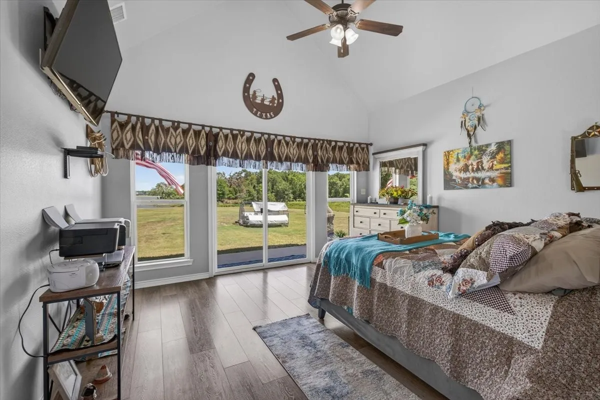 Single Family Residence For Sale in Henderson County , 14349 Goliad Drive, Log Cabin, Texas 75148, 3 Bedroom, 2 Bathroom, 2 Garage spaces, 2,246 Sqft, built in 2019, mls#21328397, Real Estate Agent in Log Cabin, Homes For Sale in Henderson county, Homes For Sale in Log Cabin, Realtor in Log Cabin Texas, Real Estate Brokerage Independent Realty Texas, Luminita Cordes Realtor