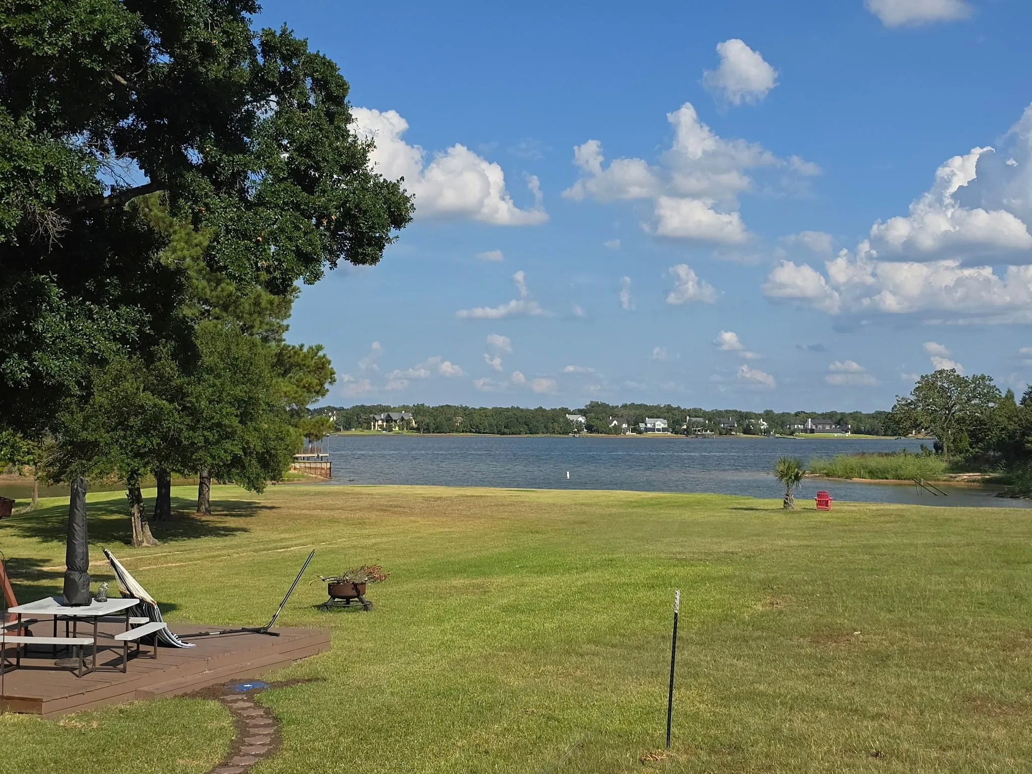 Single Family Residence For Sale in Henderson County , 14349 Goliad Drive, Log Cabin, Texas 75148, 3 Bedroom, 2 Bathroom, 2 Garage spaces, 2,246 Sqft, built in 2019, mls#21328397, Real Estate Agent in Log Cabin, Homes For Sale in Henderson county, Homes For Sale in Log Cabin, Realtor in Log Cabin Texas, Real Estate Brokerage Independent Realty Texas, Luminita Cordes Realtor
