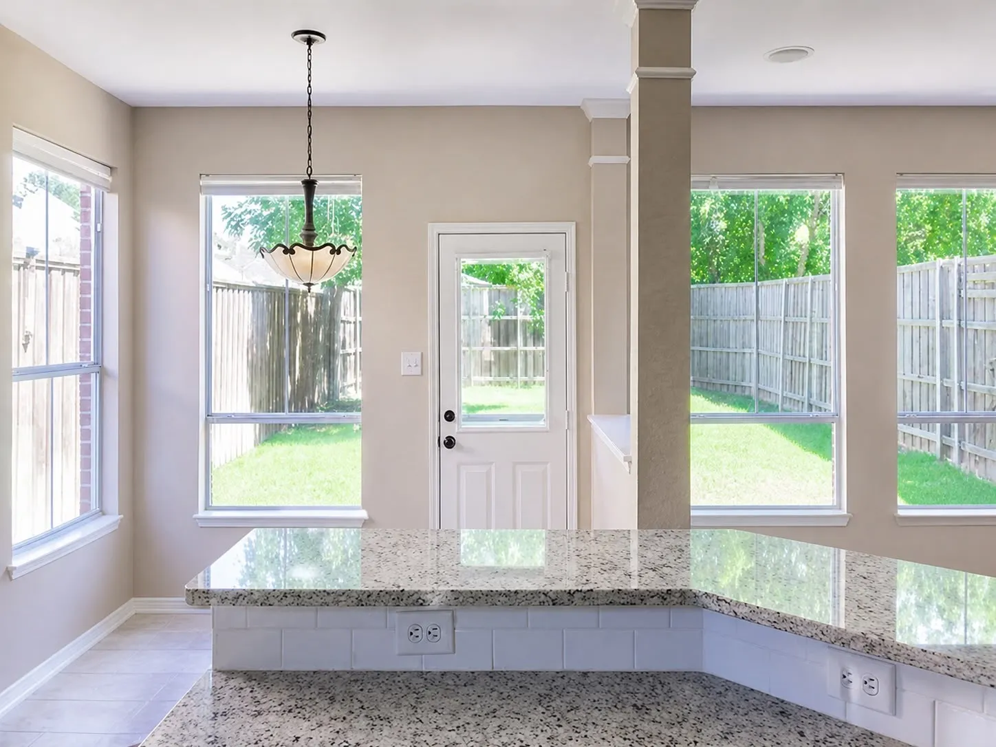 Single Family Residence For Sale in Dallas County , 311 Melshire Street, Sunnyvale, Texas 75182, 4 Bedrooms, 3 Bathrooms, 2 Garage spaces, 3,124 Sqft, built in 1999, Price $470,000, mls#21328218, Real Estate Agent in Sunnyvale, Homes For Sale in Dallas county, Homes For Sale in Sunnyvale, Realtor in Sunnyvale Texas, Real Estate Brokerage Independent Realty Texas, Luminita Cordes Realtor