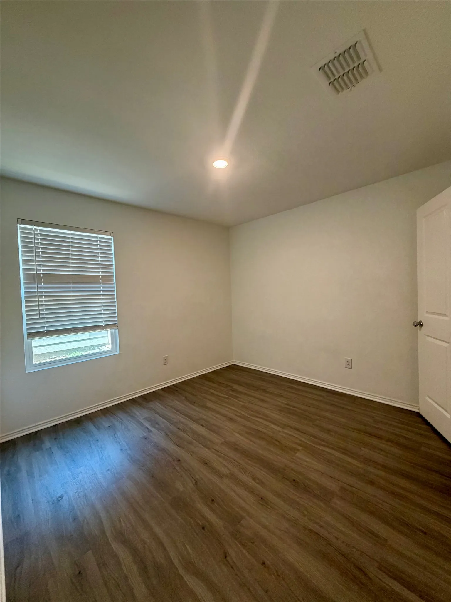 Single Family Residence For Sale in Kaufman County , 6010 Determine Lane, Forney, Texas 75126, 3 Bedroom, 2 Bathroom, 2 Garage spaces, 1,266 Sqft, built in 2022, Price $225,000, mls#21328401, Real Estate Agent in Forney, Homes For Sale in Kaufman county, Homes For Sale in Forney, Realtor in Forney Texas, Real Estate Brokerage Independent Realty Texas, Luminita Cordes Realtor