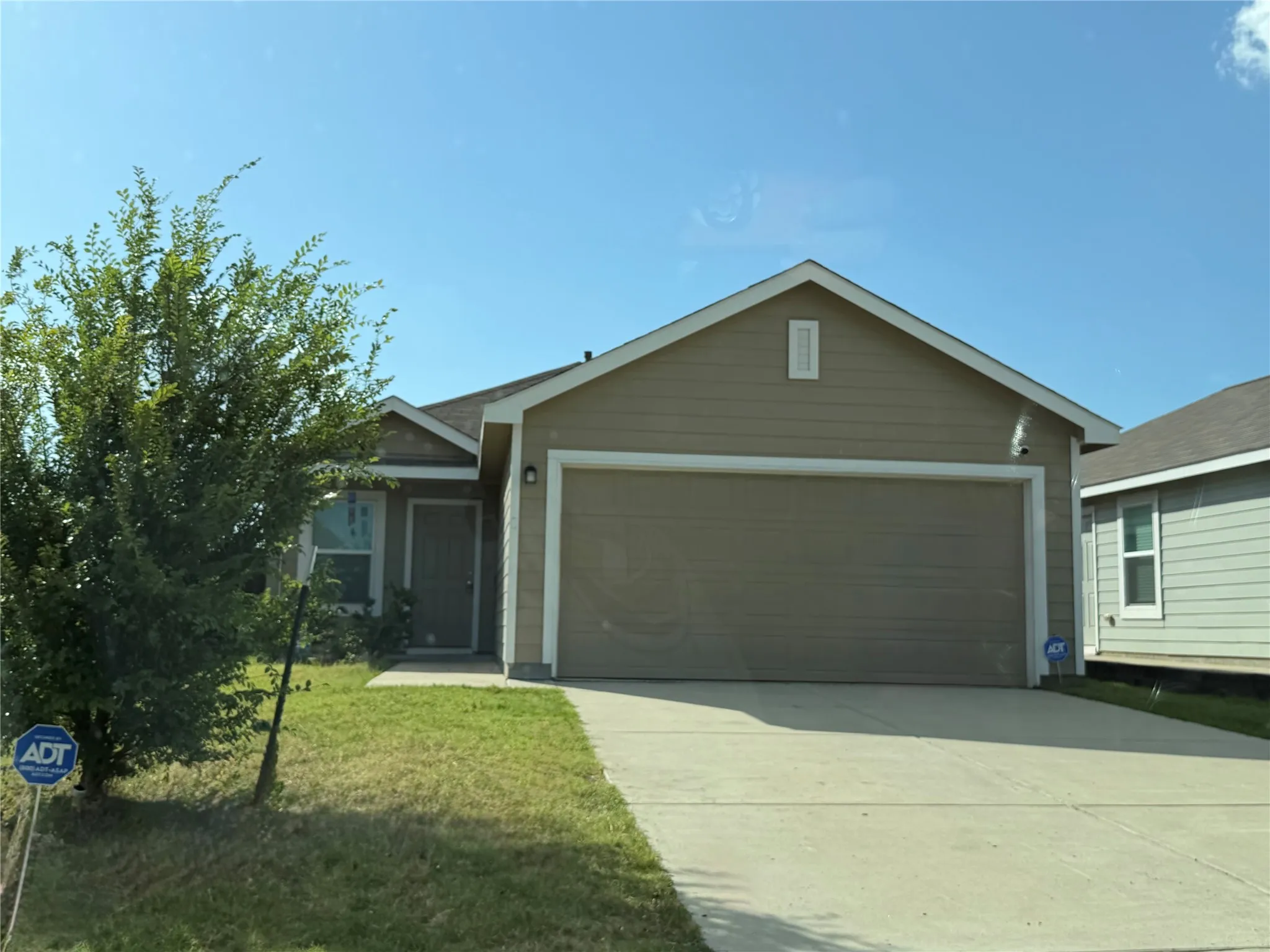 Single Family Residence For Sale in Kaufman County , 6010 Determine Lane, Forney, Texas 75126, 3 Bedroom, 2 Bathroom, 2 Garage spaces, 1,266 Sqft, built in 2022, Price $225,000, mls#21328401, Real Estate Agent in Forney, Homes For Sale in Kaufman county, Homes For Sale in Forney, Realtor in Forney Texas, Real Estate Brokerage Independent Realty Texas, Luminita Cordes Realtor