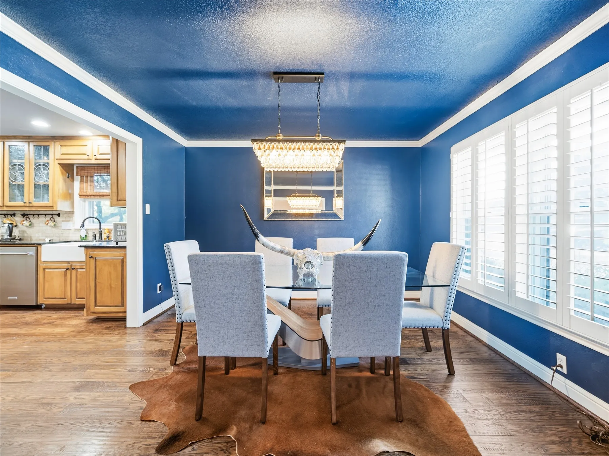 Single Family Residence For Sale in Tarrant County , 3410 Country Club Road, Pantego, Texas 76013, 5 Bedroom, 4 Bathroom, 3 Garage spaces, 3,384 Sqft, built in 1969, mls#21327801, Real Estate Agent in Pantego, Homes For Sale in Tarrant county, Homes For Sale in Pantego, Realtor in Pantego Texas, Real Estate Brokerage Independent Realty Texas, Luminita Cordes Realtor