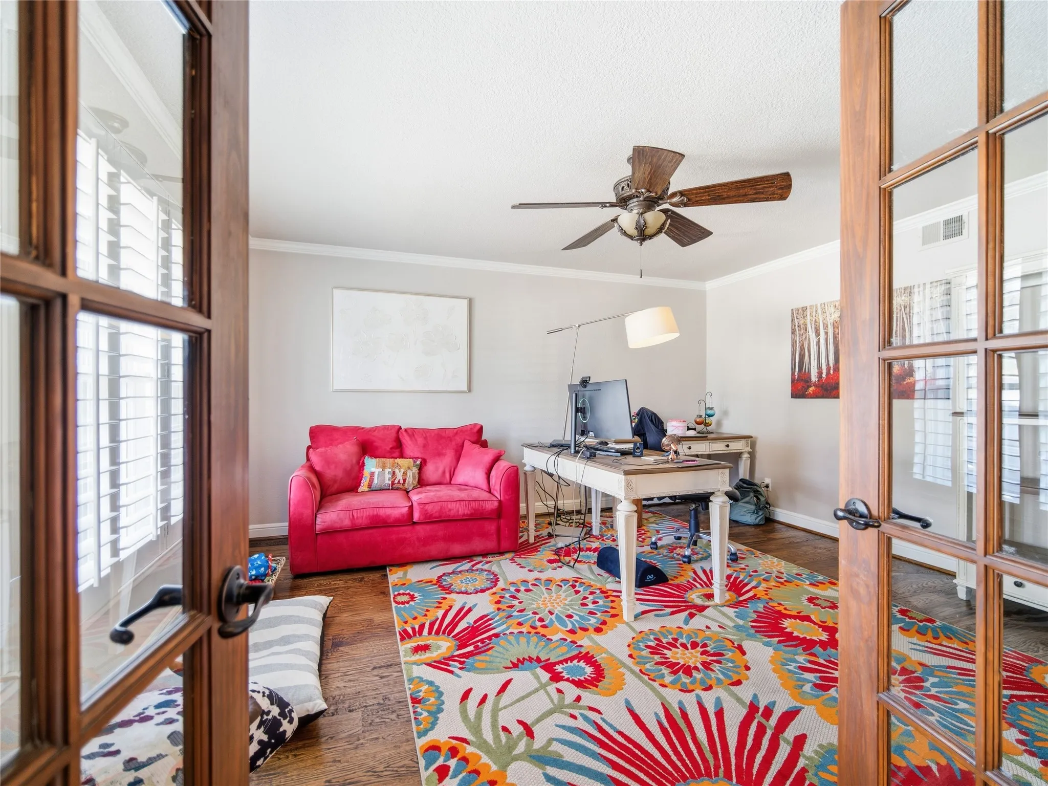 Single Family Residence For Sale in Tarrant County , 3410 Country Club Road, Pantego, Texas 76013, 5 Bedroom, 4 Bathroom, 3 Garage spaces, 3,384 Sqft, built in 1969, mls#21327801, Real Estate Agent in Pantego, Homes For Sale in Tarrant county, Homes For Sale in Pantego, Realtor in Pantego Texas, Real Estate Brokerage Independent Realty Texas, Luminita Cordes Realtor