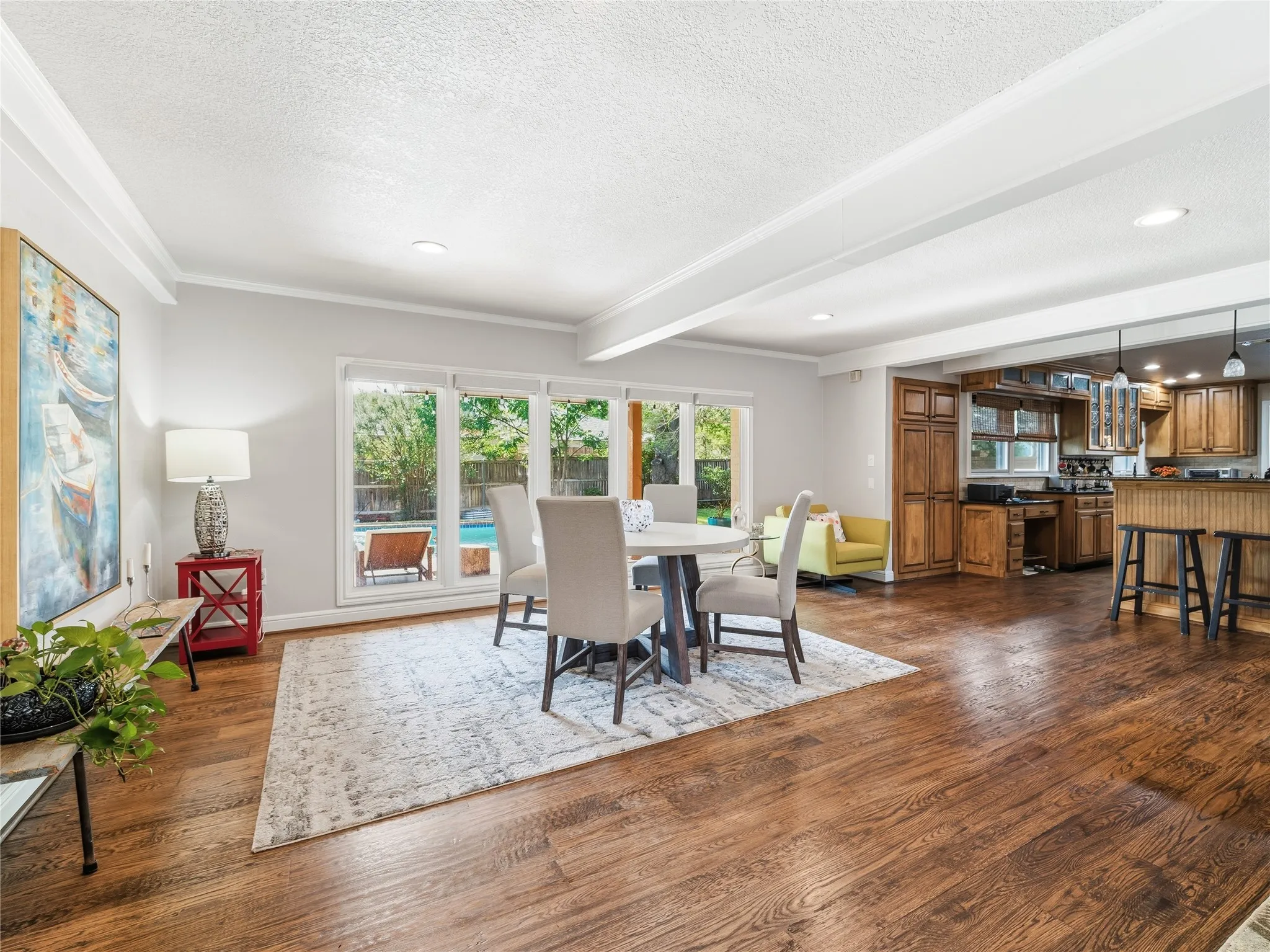 Single Family Residence For Sale in Tarrant County , 3410 Country Club Road, Pantego, Texas 76013, 5 Bedroom, 4 Bathroom, 3 Garage spaces, 3,384 Sqft, built in 1969, mls#21327801, Real Estate Agent in Pantego, Homes For Sale in Tarrant county, Homes For Sale in Pantego, Realtor in Pantego Texas, Real Estate Brokerage Independent Realty Texas, Luminita Cordes Realtor