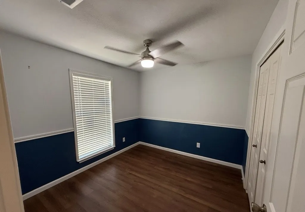 Single Family Residence For Sale in Denton County , 1338 Overlook Drive, Lewisville, Texas 75067, 3 Bedroom, 2 Bathroom, 2 Garage spaces, 1,333 Sqft, built in 1990, mls#21328425, Real Estate Agent in Lewisville, Homes For Sale in Denton county, Homes For Sale in Lewisville, Realtor in Lewisville Texas, Real Estate Brokerage Independent Realty Texas, Luminita Cordes Realtor