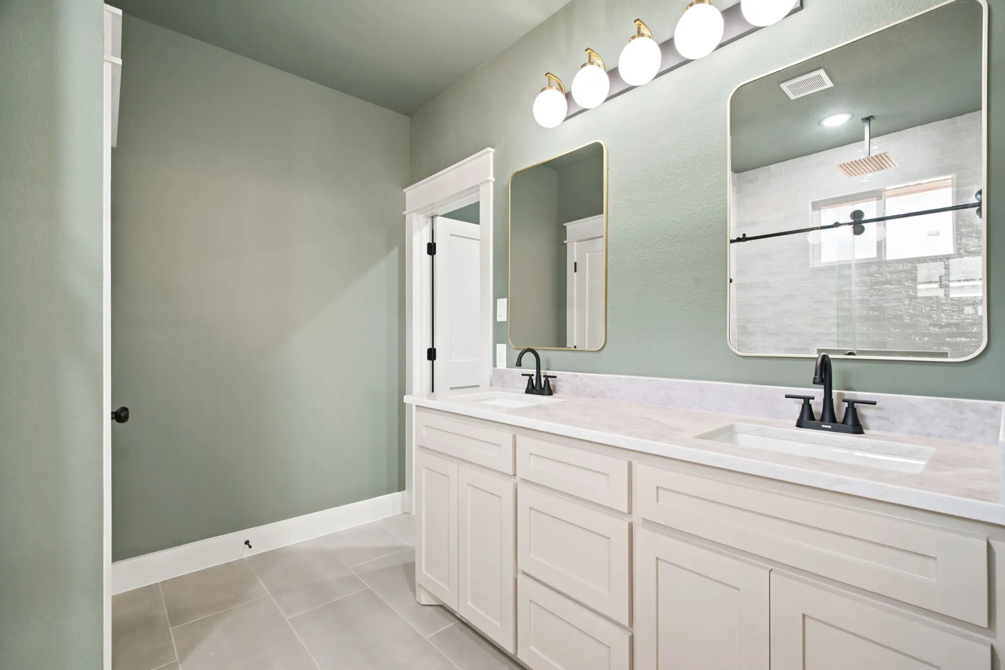 Single Family Residence For Sale in Tarrant County , 3220 25th Street, Fort Worth, Texas 76106, 4 Bedroom, 2 Bathroom, 2 Garage spaces, 1,747 Sqft, built in 2026, mls#21328430, Real Estate Agent in Fort Worth, Homes For Sale in Tarrant county, Homes For Sale in Fort Worth, Realtor in Fort Worth Texas, Real Estate Brokerage Independent Realty Texas, Luminita Cordes Realtor
