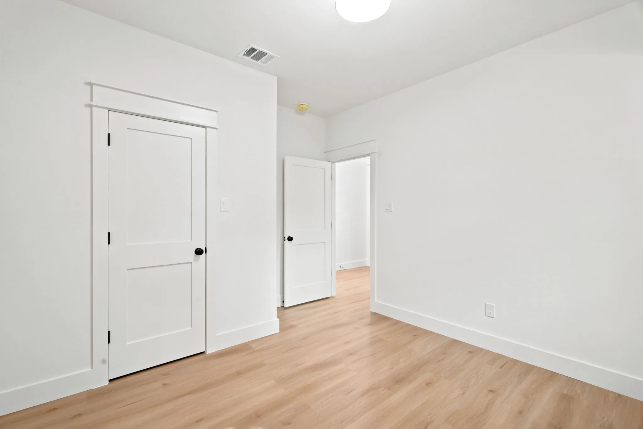 Single Family Residence For Sale in Tarrant County , 3220 25th Street, Fort Worth, Texas 76106, 4 Bedroom, 2 Bathroom, 2 Garage spaces, 1,747 Sqft, built in 2026, mls#21328430, Real Estate Agent in Fort Worth, Homes For Sale in Tarrant county, Homes For Sale in Fort Worth, Realtor in Fort Worth Texas, Real Estate Brokerage Independent Realty Texas, Luminita Cordes Realtor