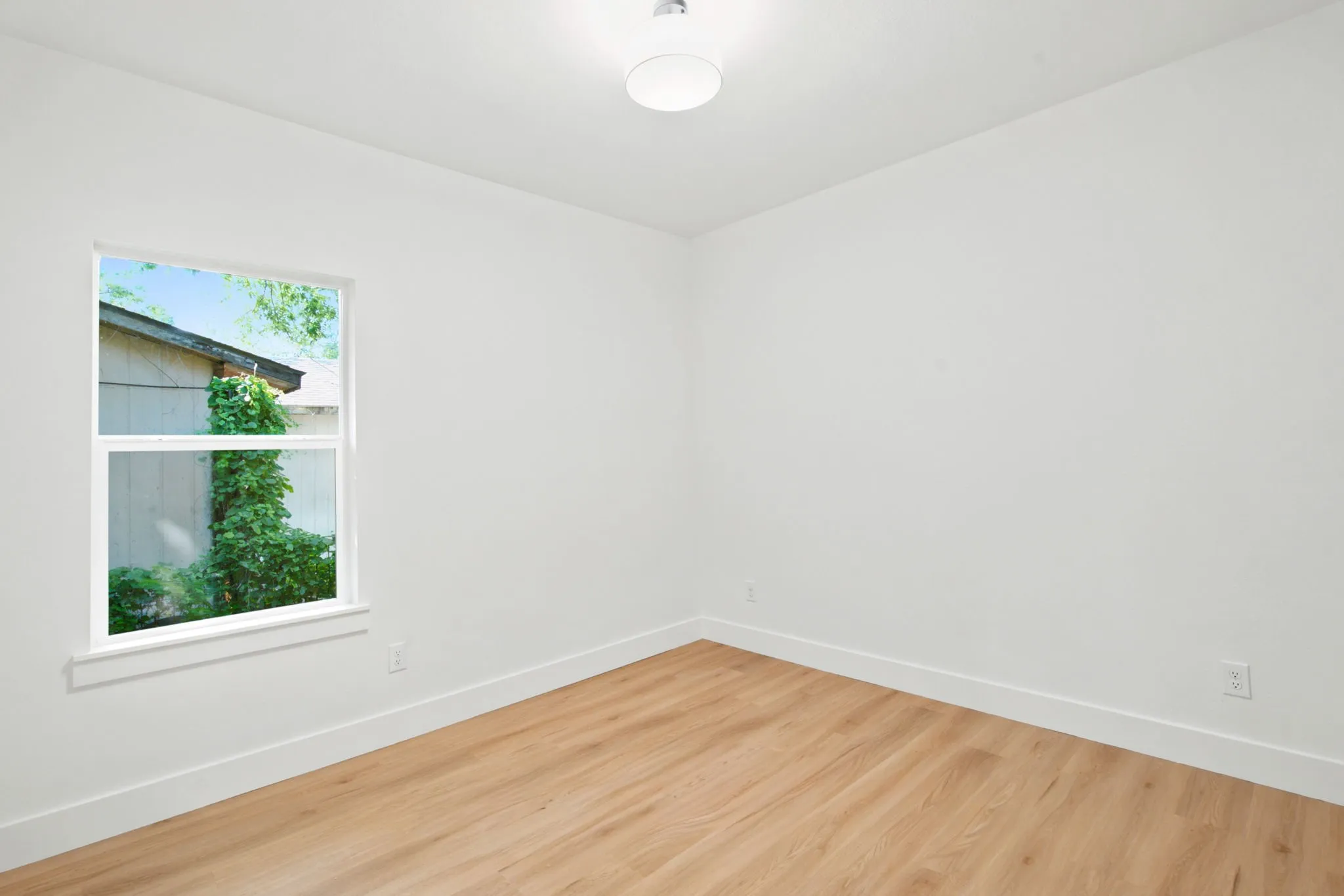 Single Family Residence For Sale in Tarrant County , 3220 25th Street, Fort Worth, Texas 76106, 4 Bedroom, 2 Bathroom, 2 Garage spaces, 1,747 Sqft, built in 2026, mls#21328430, Real Estate Agent in Fort Worth, Homes For Sale in Tarrant county, Homes For Sale in Fort Worth, Realtor in Fort Worth Texas, Real Estate Brokerage Independent Realty Texas, Luminita Cordes Realtor