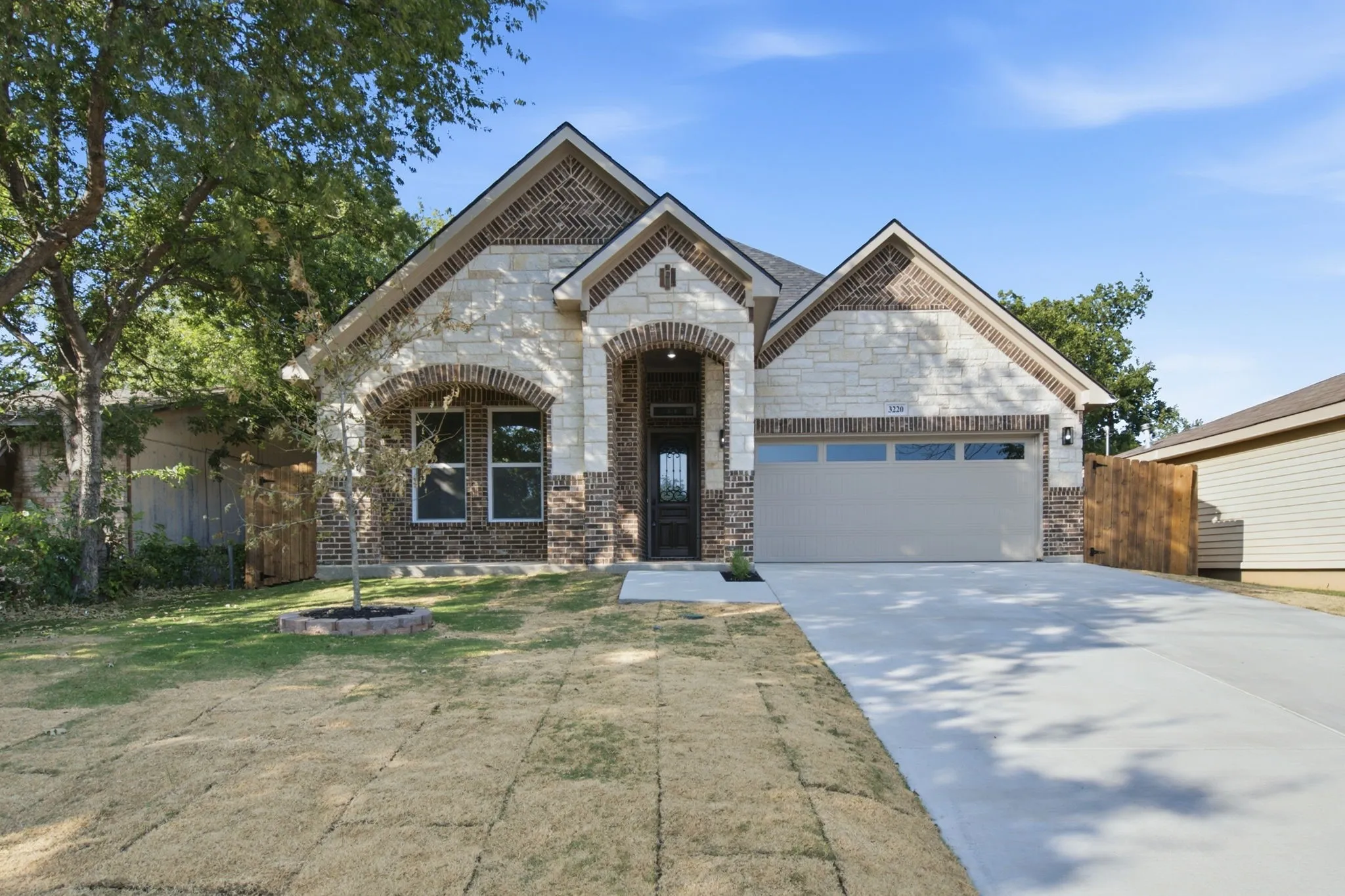 Single Family Residence For Sale in Tarrant County , 3220 25th Street, Fort Worth, Texas 76106, 4 Bedroom, 2 Bathroom, 2 Garage spaces, 1,747 Sqft, built in 2026, mls#21328430, Real Estate Agent in Fort Worth, Homes For Sale in Tarrant county, Homes For Sale in Fort Worth, Realtor in Fort Worth Texas, Real Estate Brokerage Independent Realty Texas, Luminita Cordes Realtor