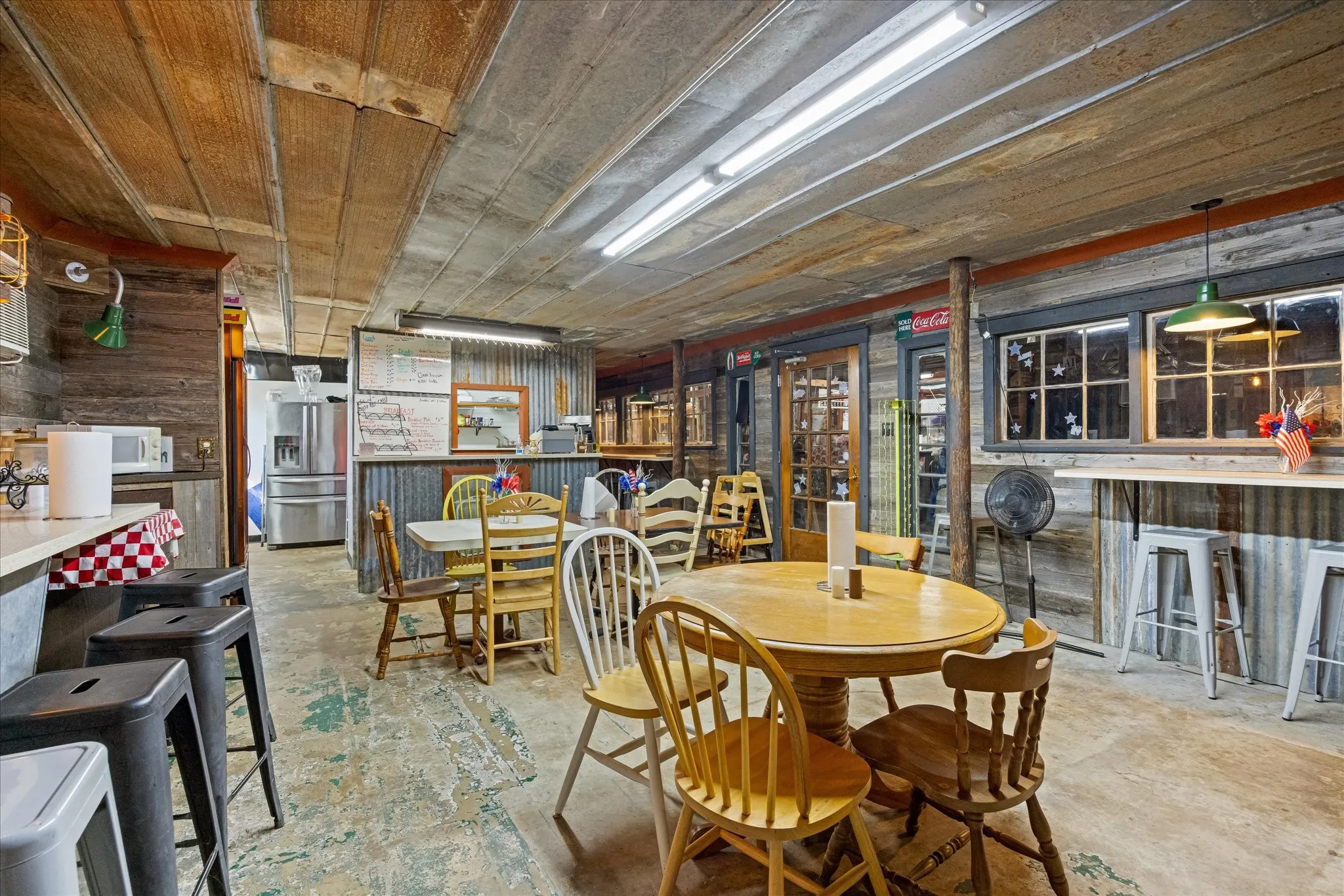Cafe / Restaurant of The Chicken House Antique Mall and Flea Market